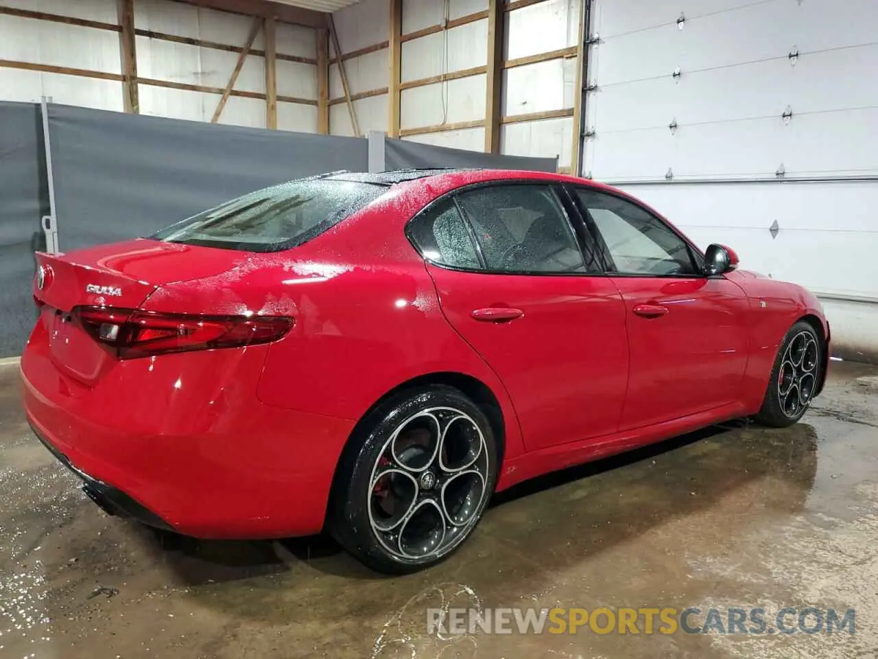 3 Photograph of a damaged car ZARFAMBN1P7670638 ALFA ROMEO GIULIA 2023