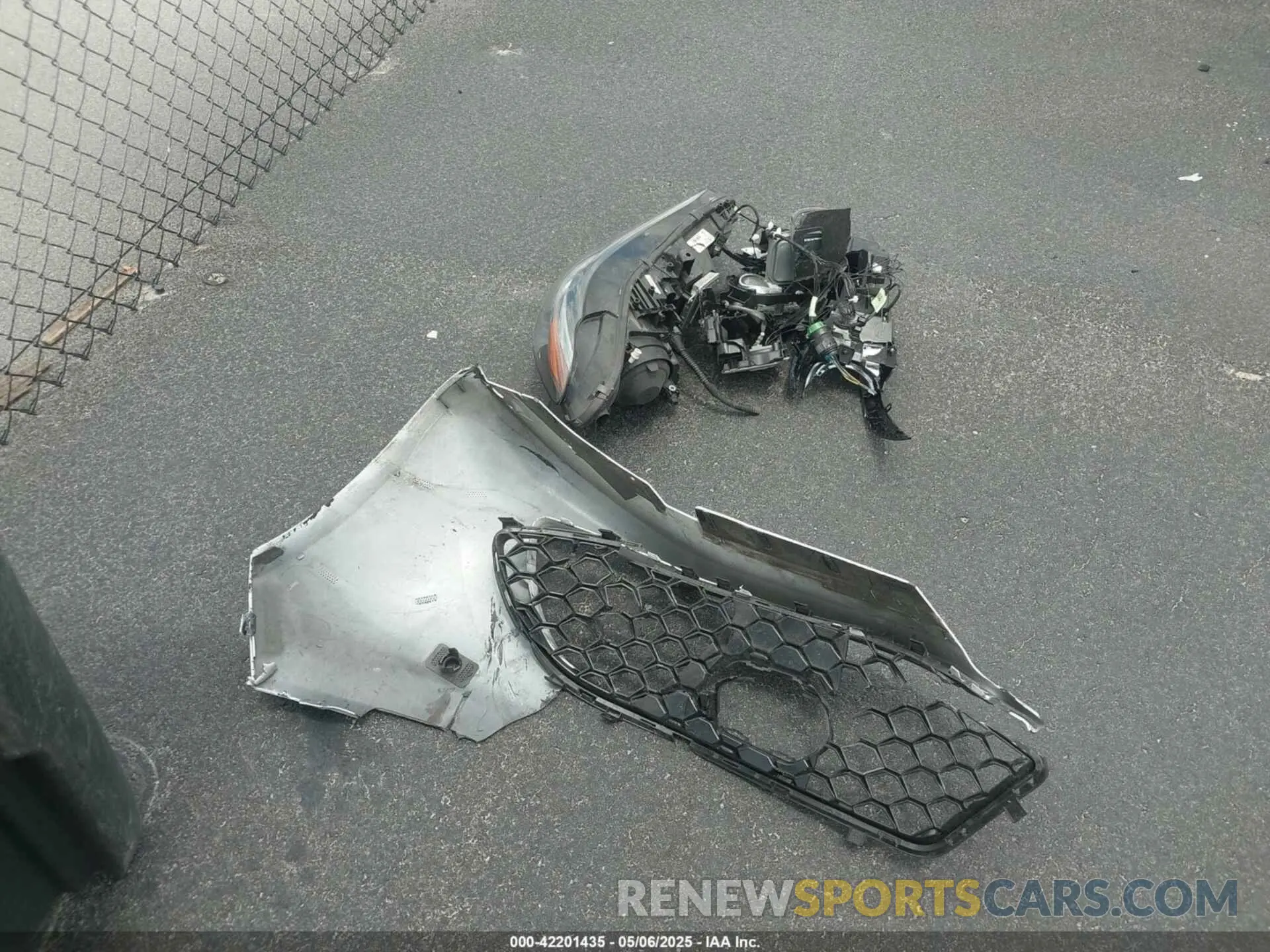 12 Photograph of a damaged car ZARFAMBN5P7669024 ALFA ROMEO GIULIA 2023