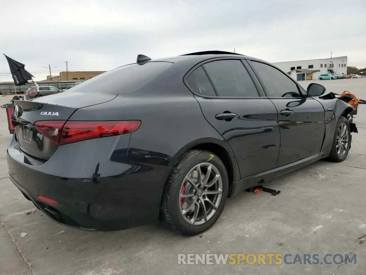 3 Photograph of a damaged car ZARFAMBN7P7669364 ALFA ROMEO GIULIA 2023