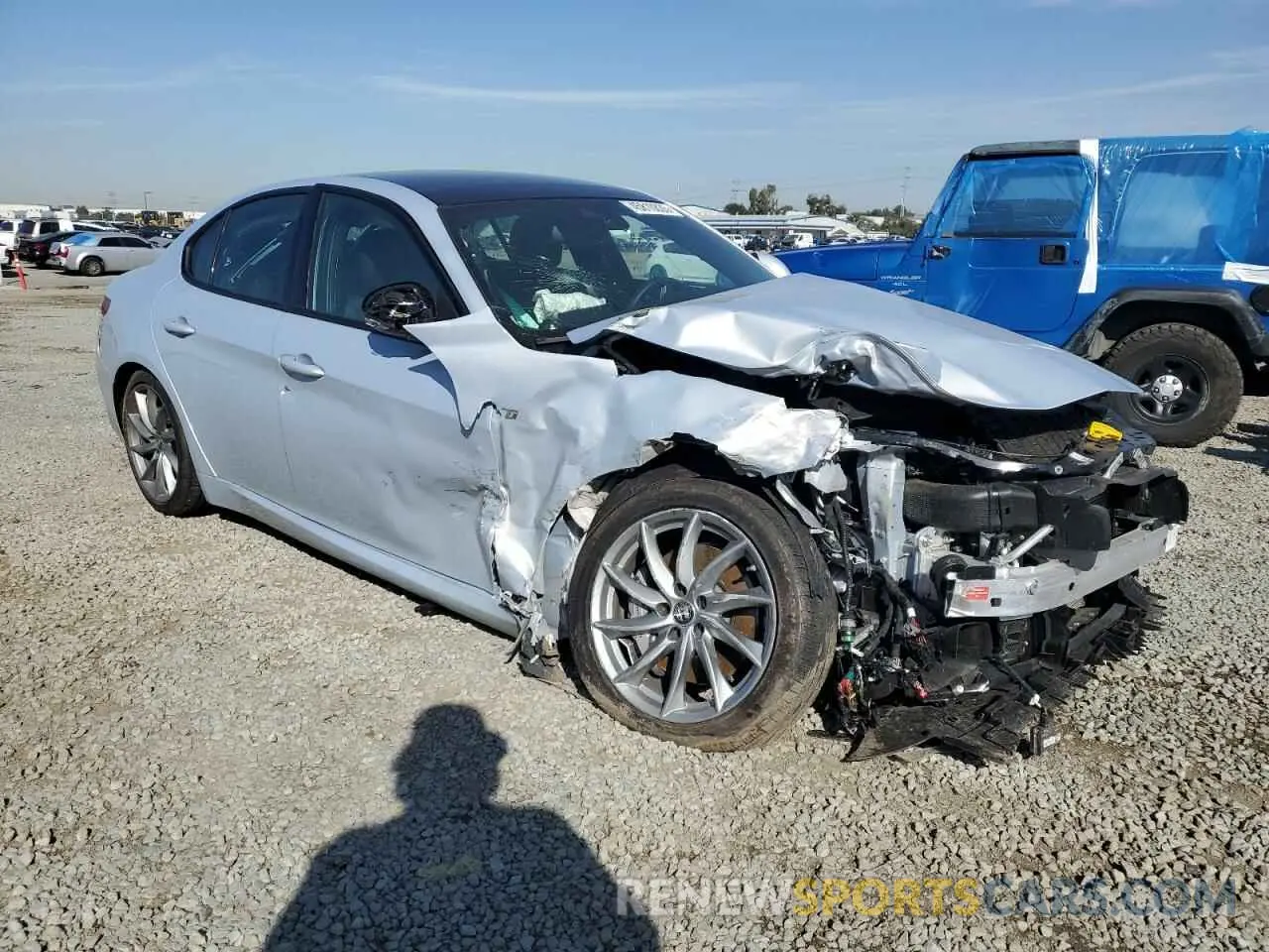 4 Photograph of a damaged car ZARFAMBN7P7670885 ALFA ROMEO GIULIA 2023