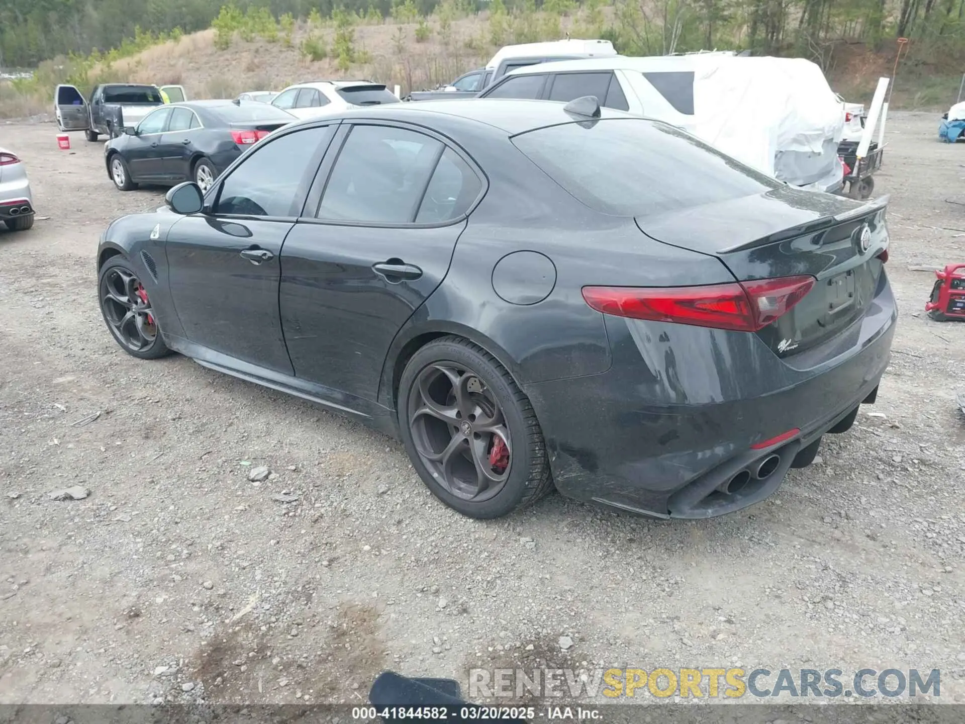 3 Photograph of a damaged car ZARFAMEV9P7677087 ALFA ROMEO GIULIA 2023