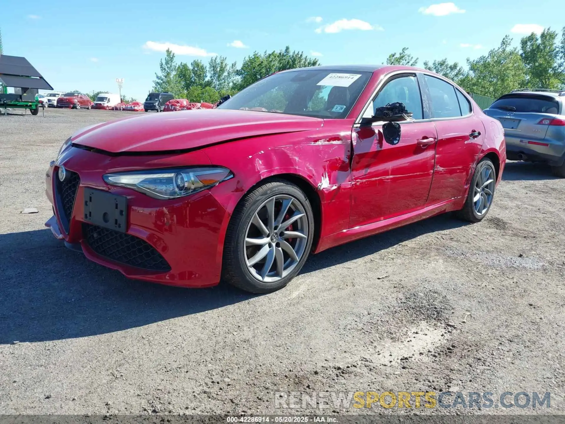 2 Photograph of a damaged car ZARFANAN0P7671013 ALFA ROMEO GIULIA 2023