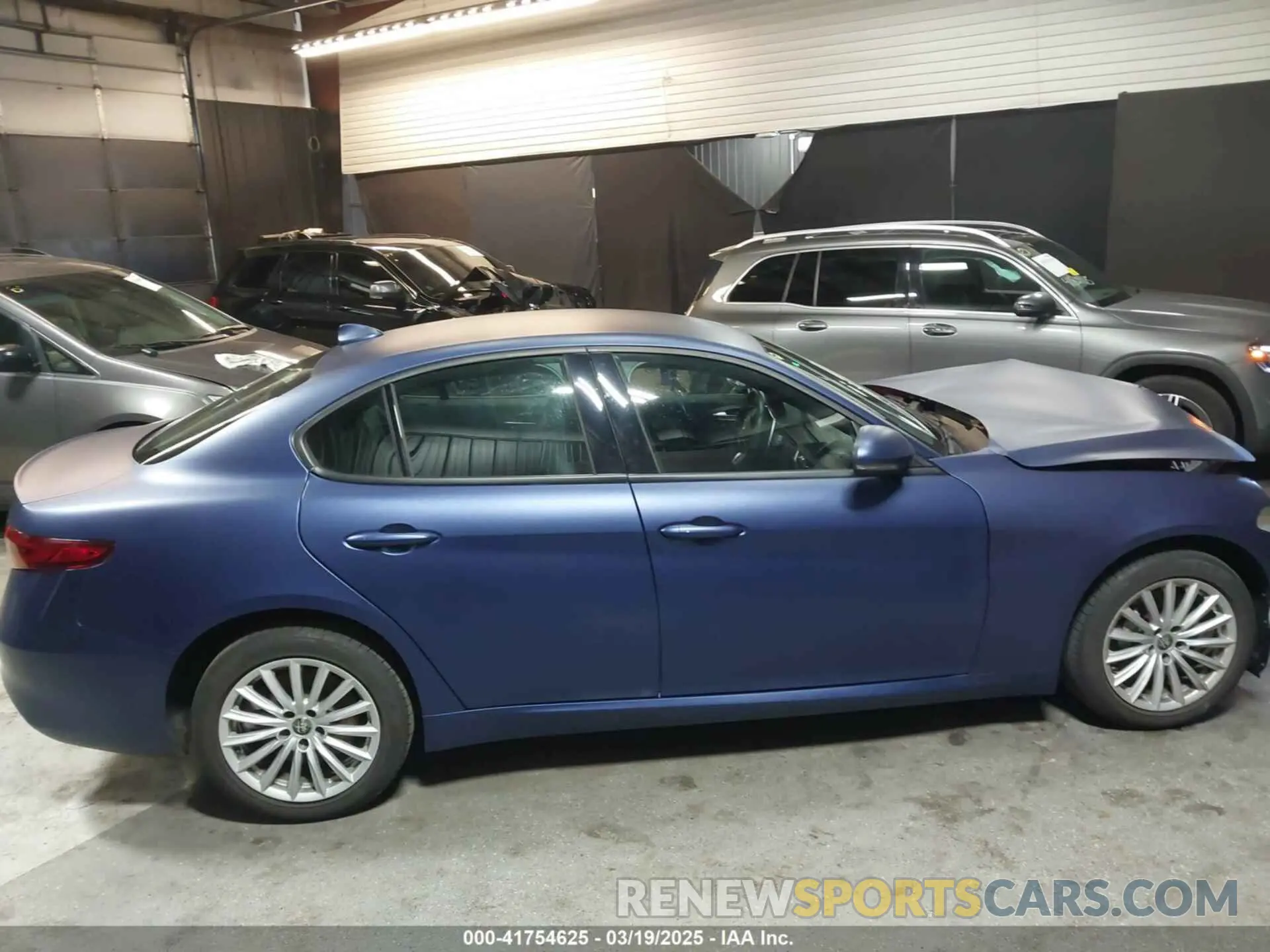 14 Photograph of a damaged car ZARFANANXP7670760 ALFA ROMEO GIULIA 2023