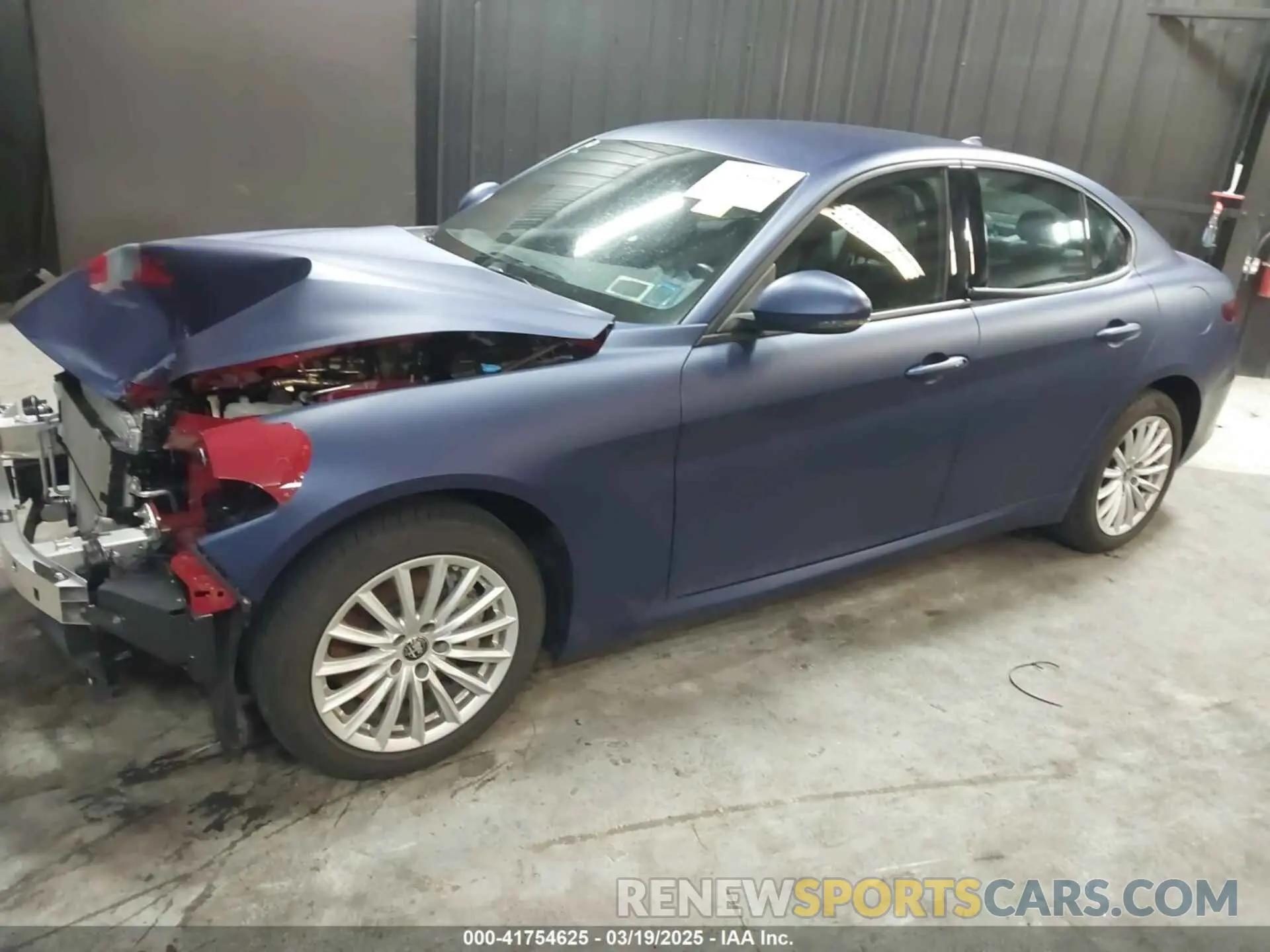 2 Photograph of a damaged car ZARFANANXP7670760 ALFA ROMEO GIULIA 2023