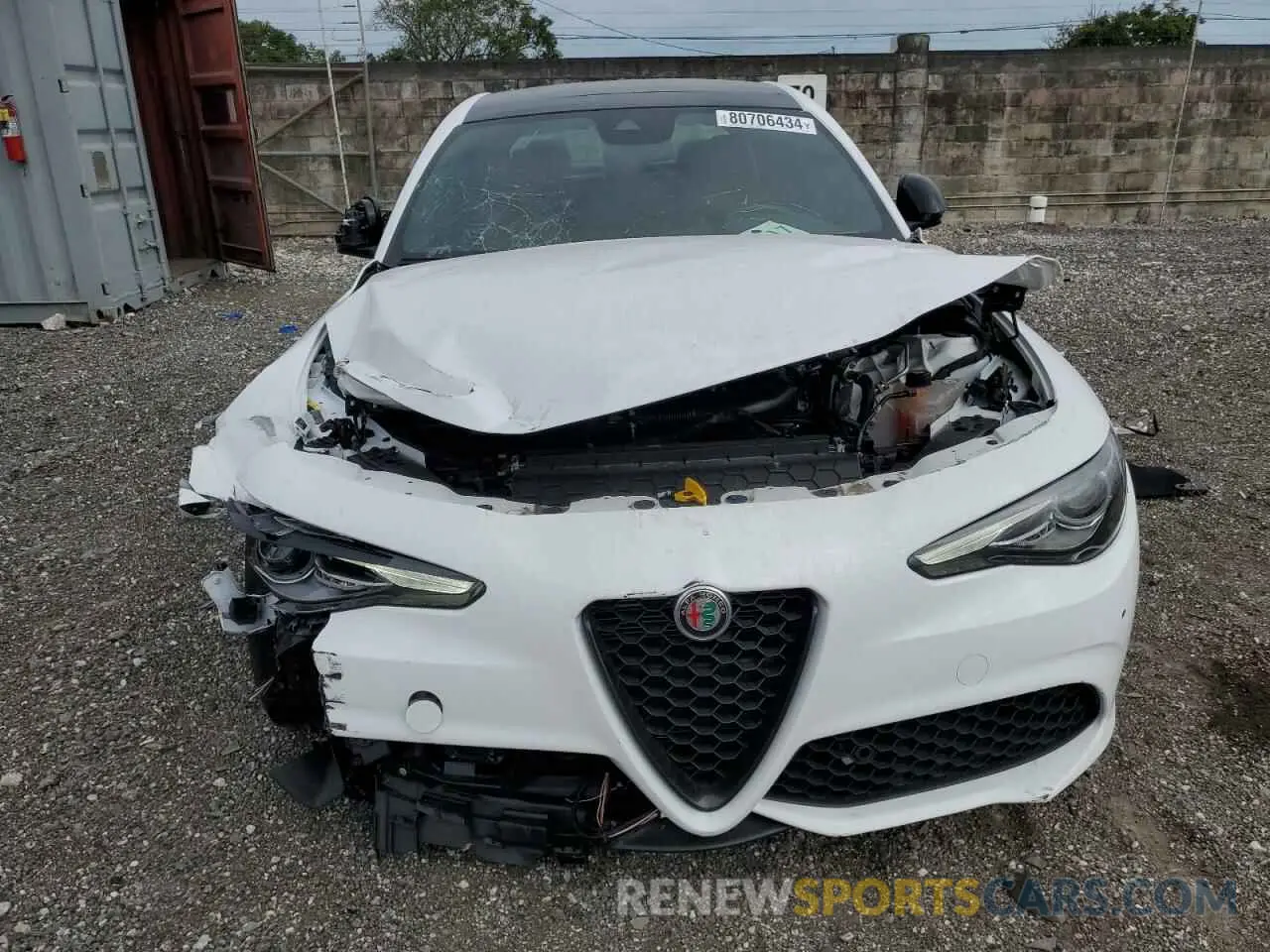 5 Photograph of a damaged car ZARFANBNXP7670966 ALFA ROMEO GIULIA 2023