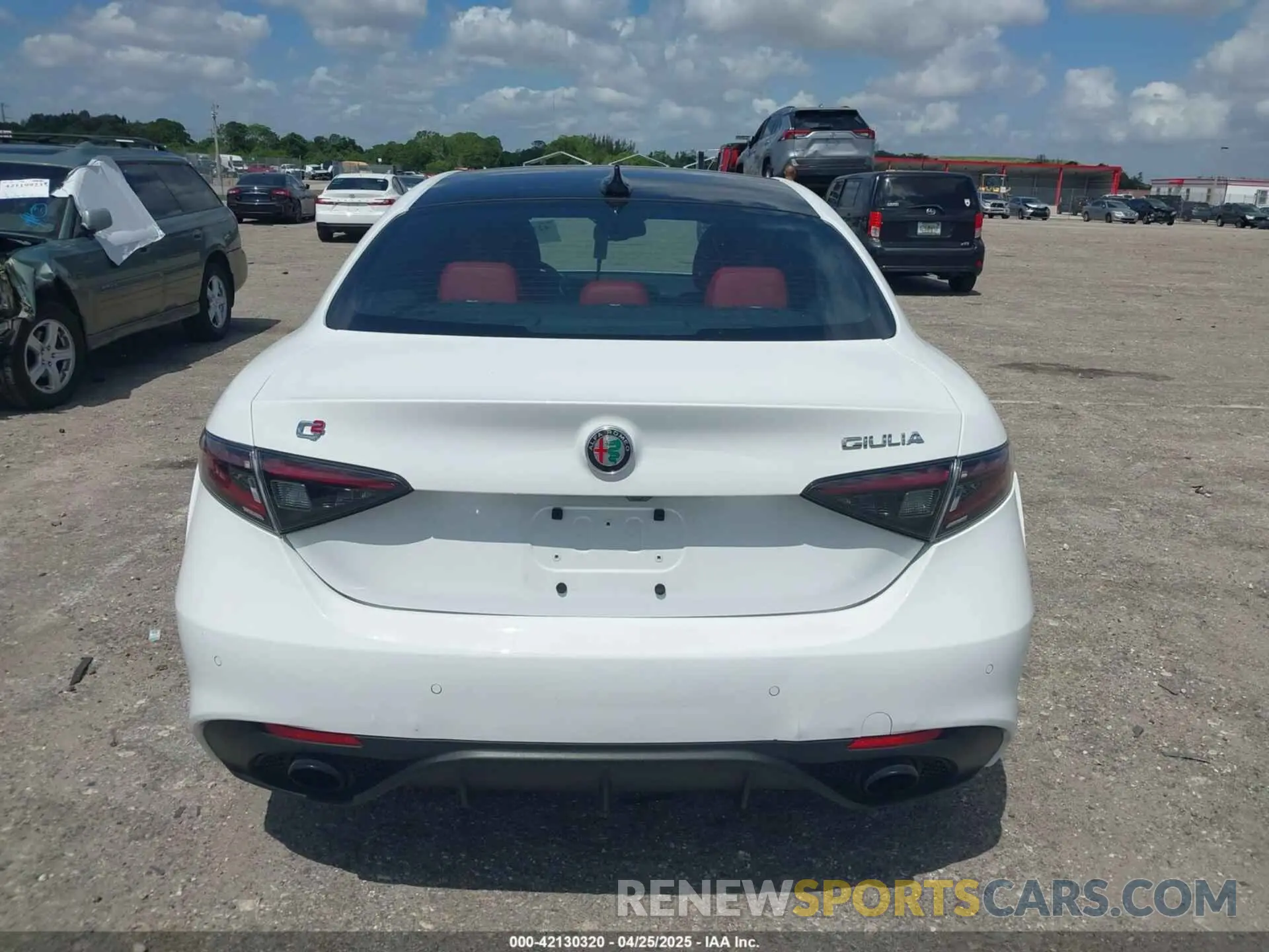 16 Photograph of a damaged car ZARFAMBN8R7679971 ALFA ROMEO GIULIA 2024