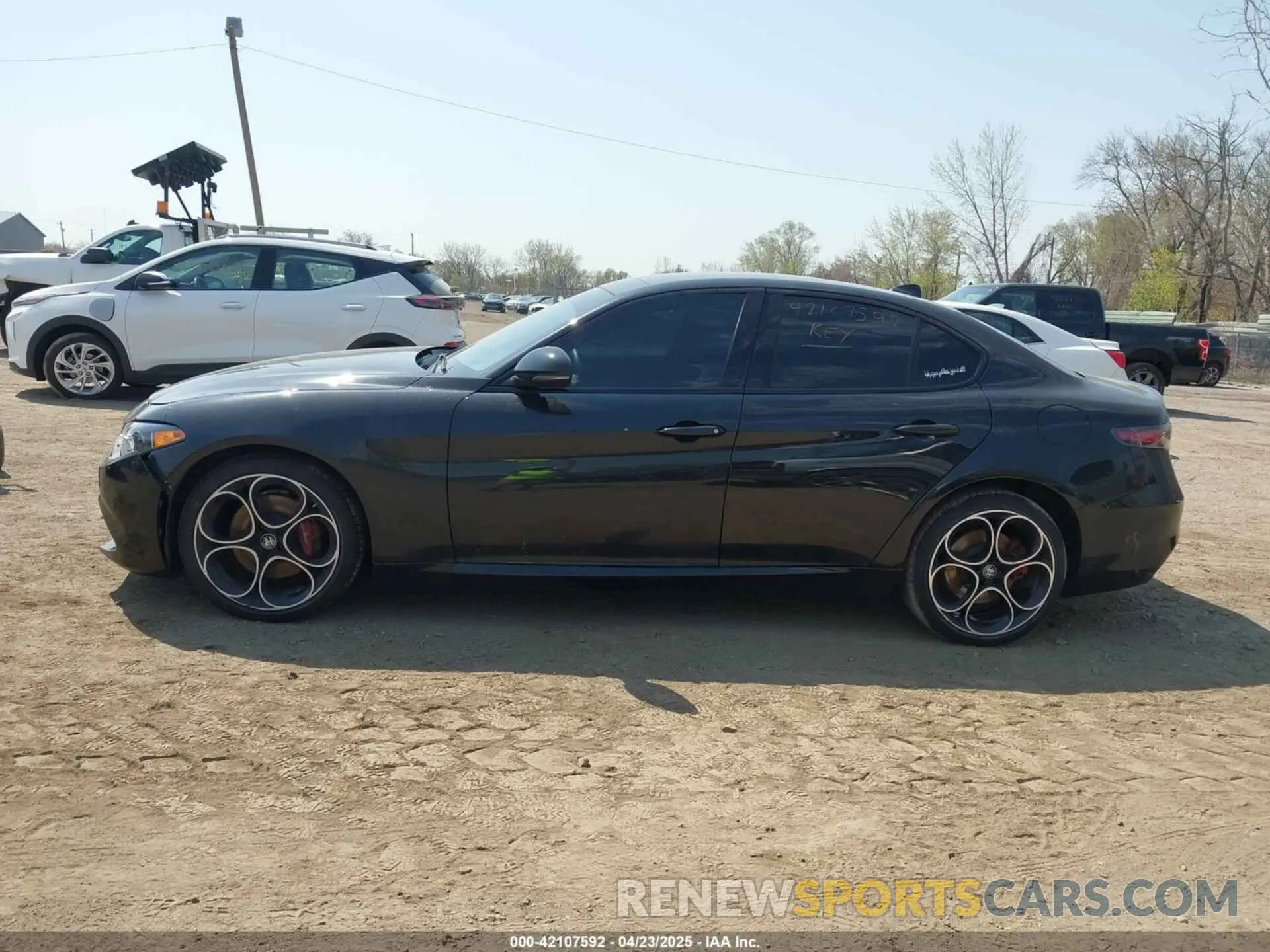 14 Photograph of a damaged car ZARFANBN6R7677934 ALFA ROMEO GIULIA 2024