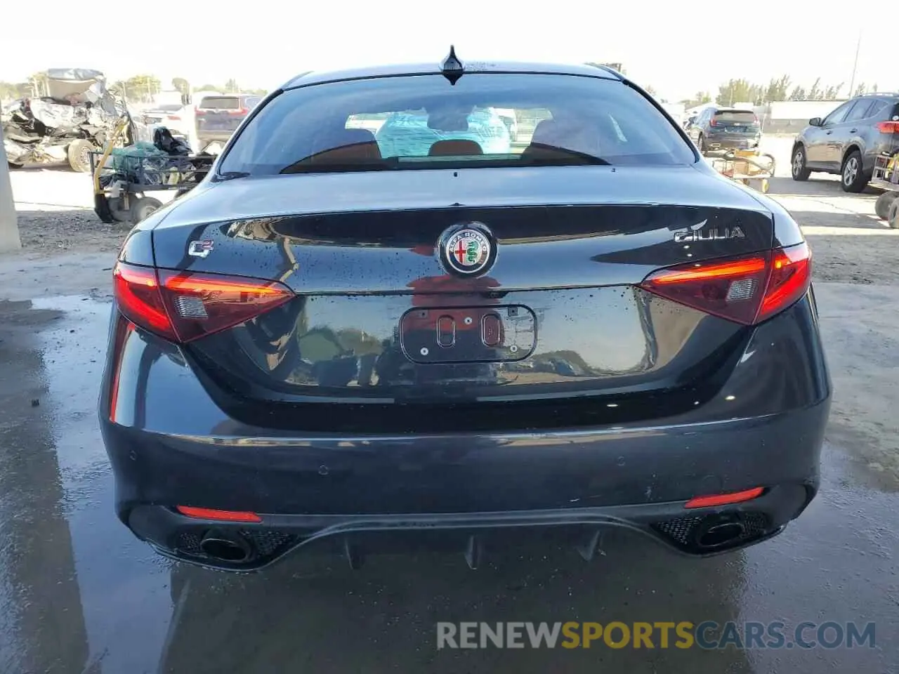 6 Photograph of a damaged car ZARFAMBN1N7654274 ALFA ROMEO GIULIA SUP 2022