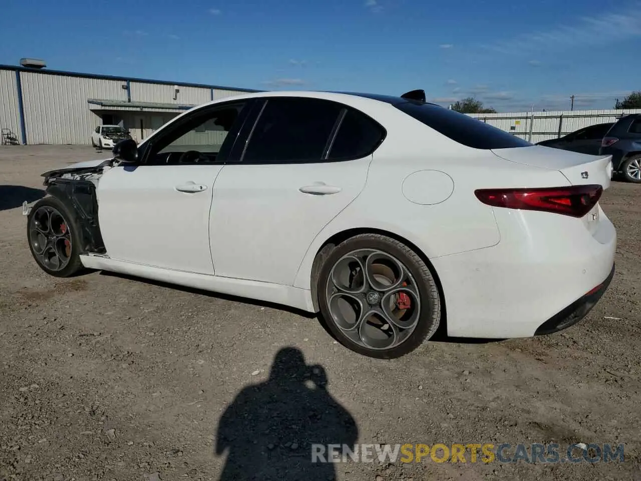 2 Photograph of a damaged car ZARFAMBN9N7656306 ALFA ROMEO GIULIA SUP 2022