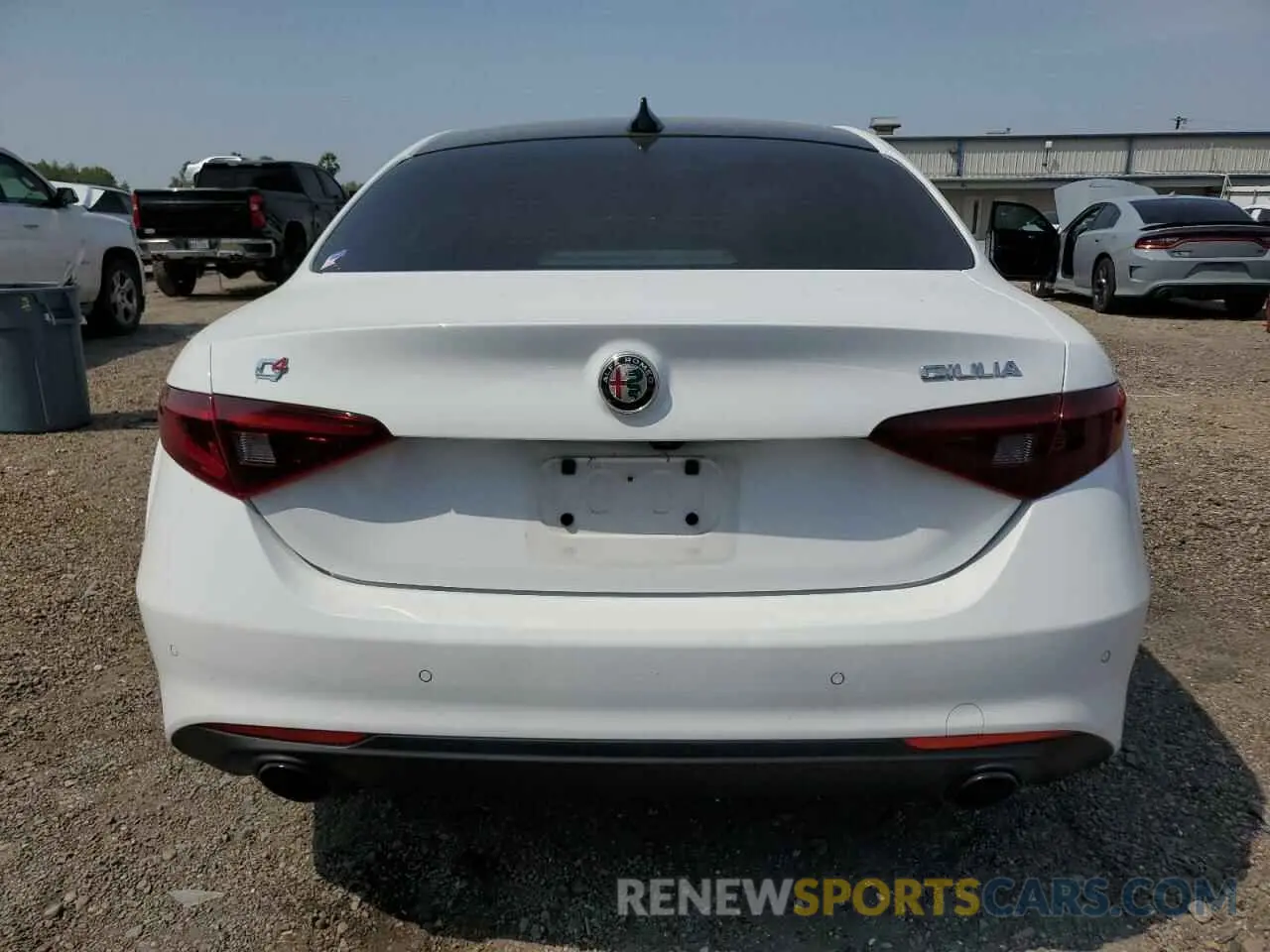 6 Photograph of a damaged car ZARFANBNXN7665165 ALFA ROMEO GIULIA SUP 2022