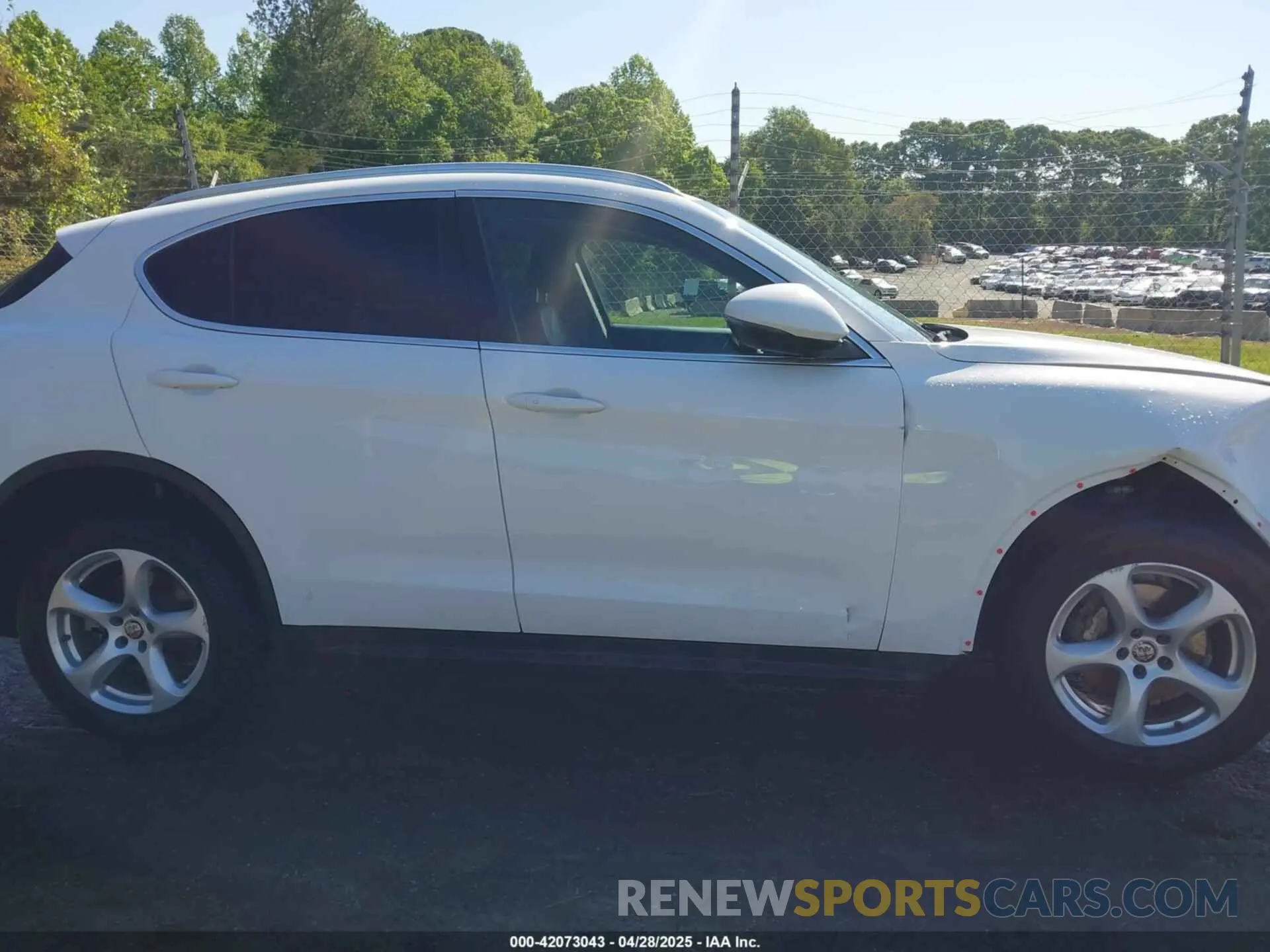 13 Photograph of a damaged car ZASPAJAN0K7C41814 ALFA ROMEO STELVIO 2019