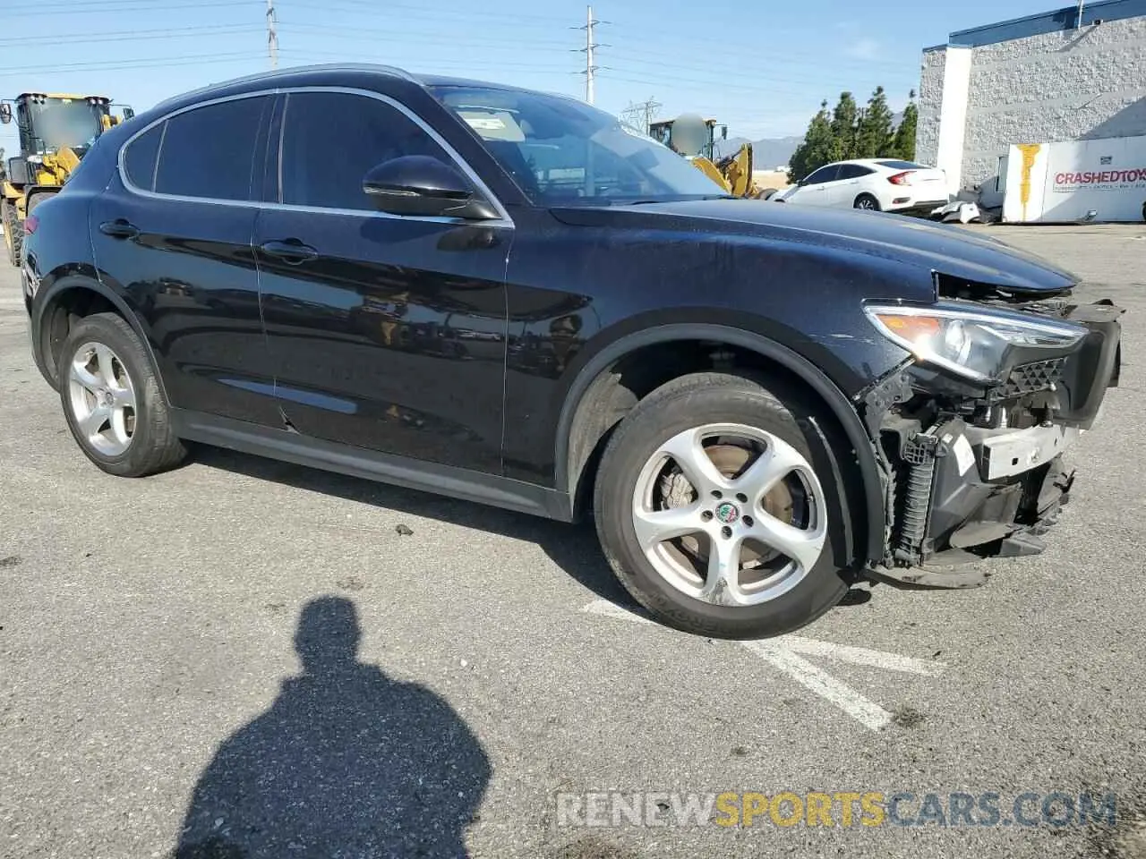 4 Photograph of a damaged car ZASPAJAN2K7C71283 ALFA ROMEO STELVIO 2019