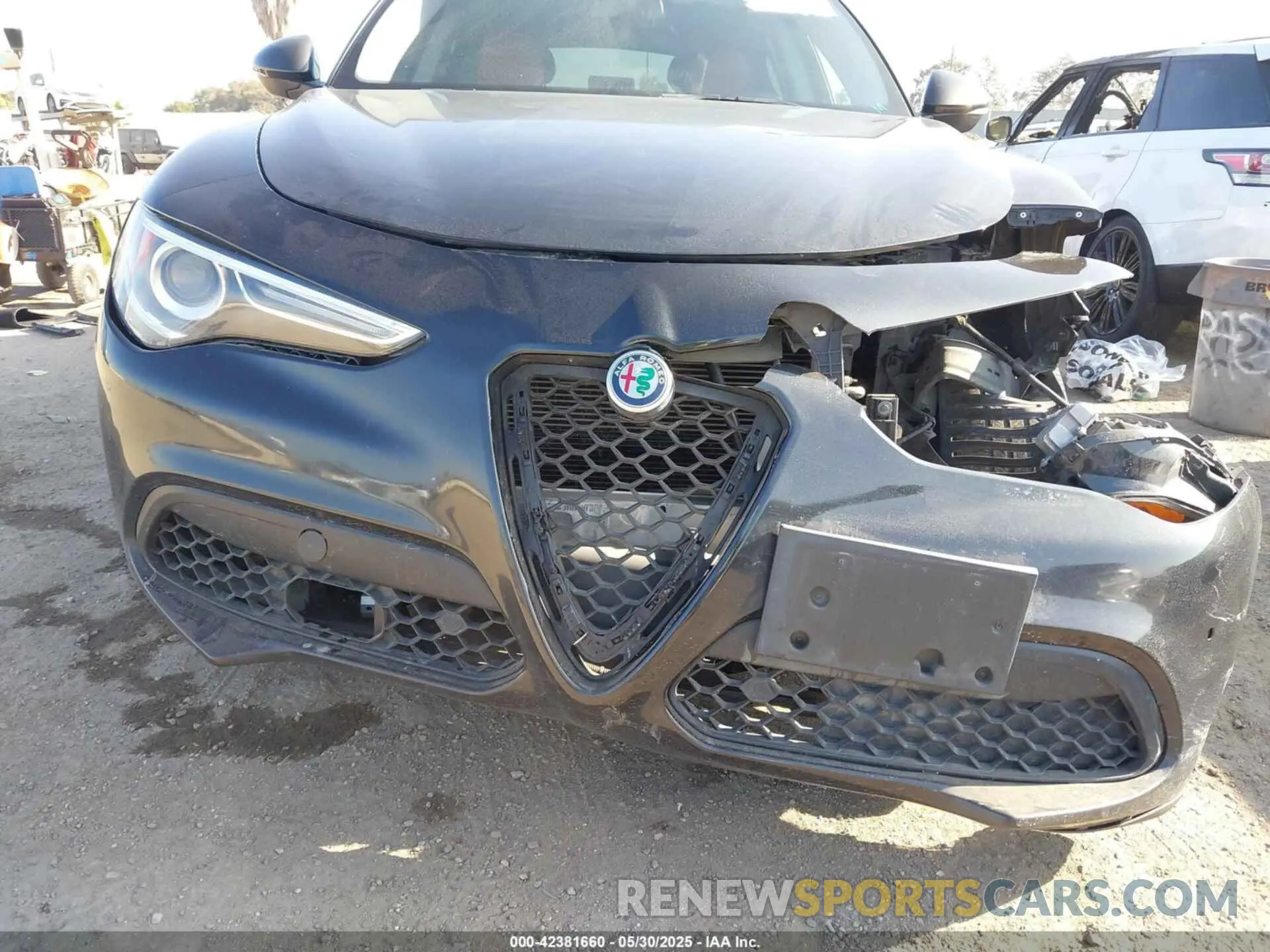 18 Photograph of a damaged car ZASPAJAN4K7C70636 ALFA ROMEO STELVIO 2019