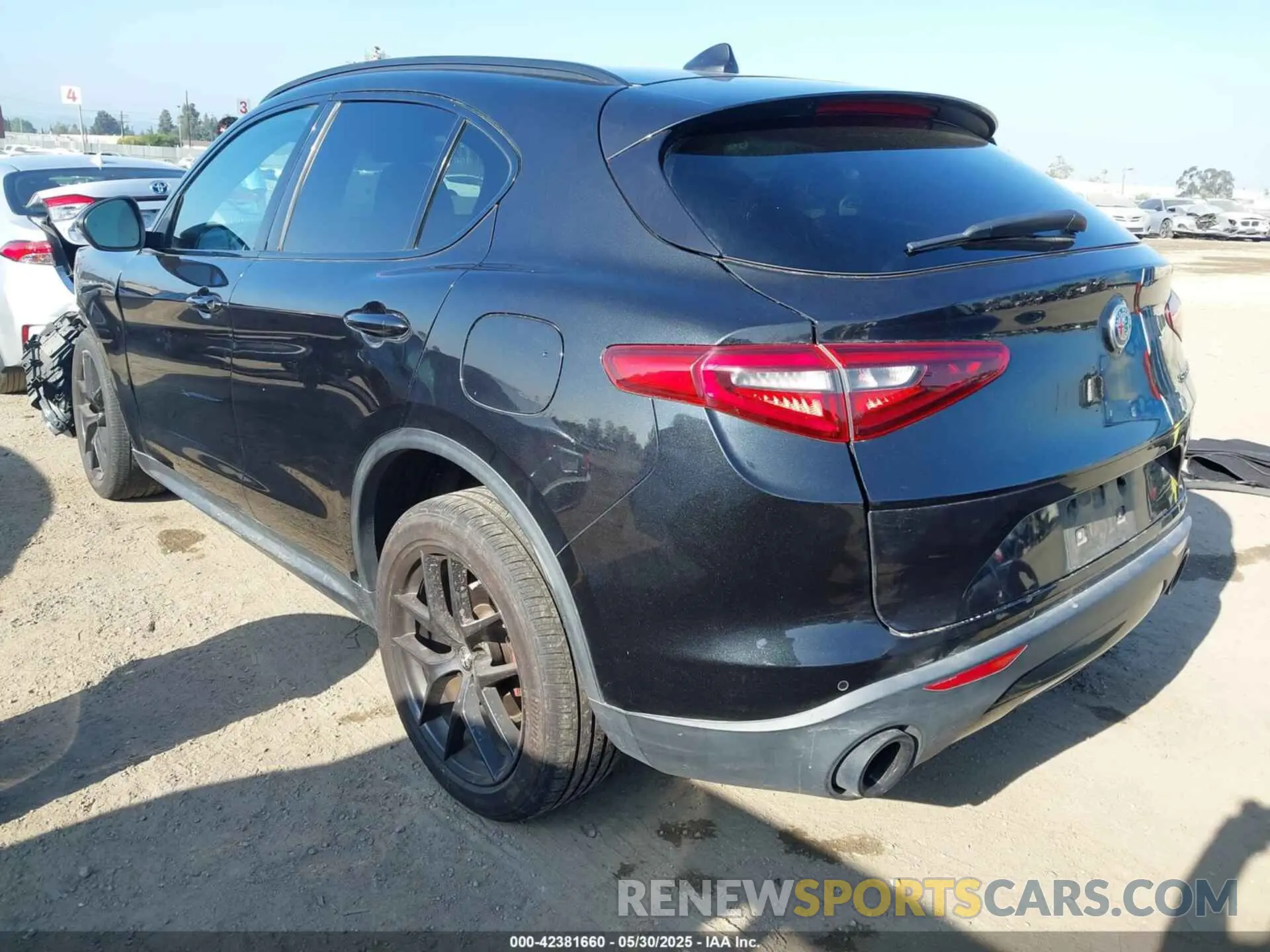 3 Photograph of a damaged car ZASPAJAN4K7C70636 ALFA ROMEO STELVIO 2019