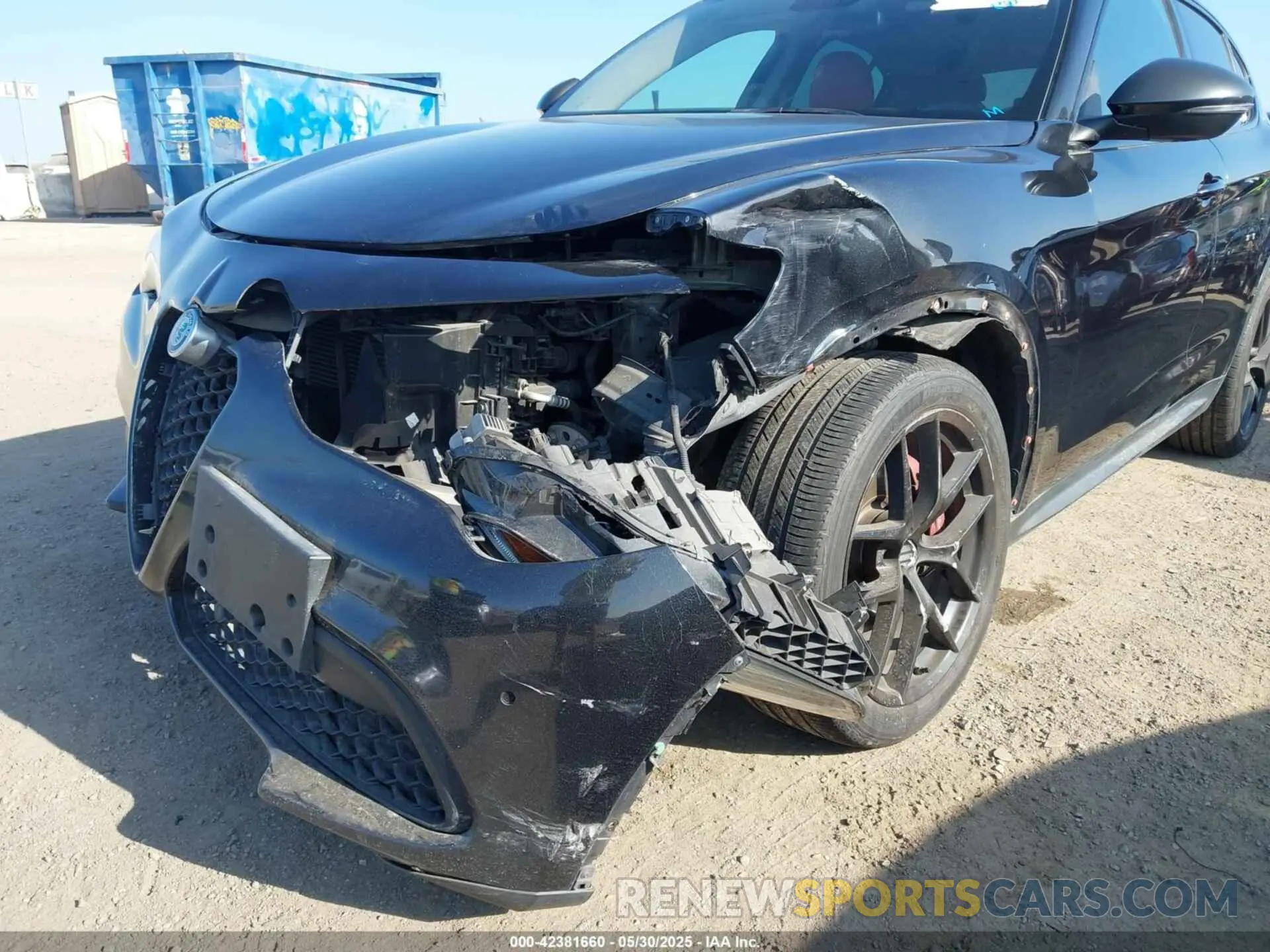 6 Photograph of a damaged car ZASPAJAN4K7C70636 ALFA ROMEO STELVIO 2019