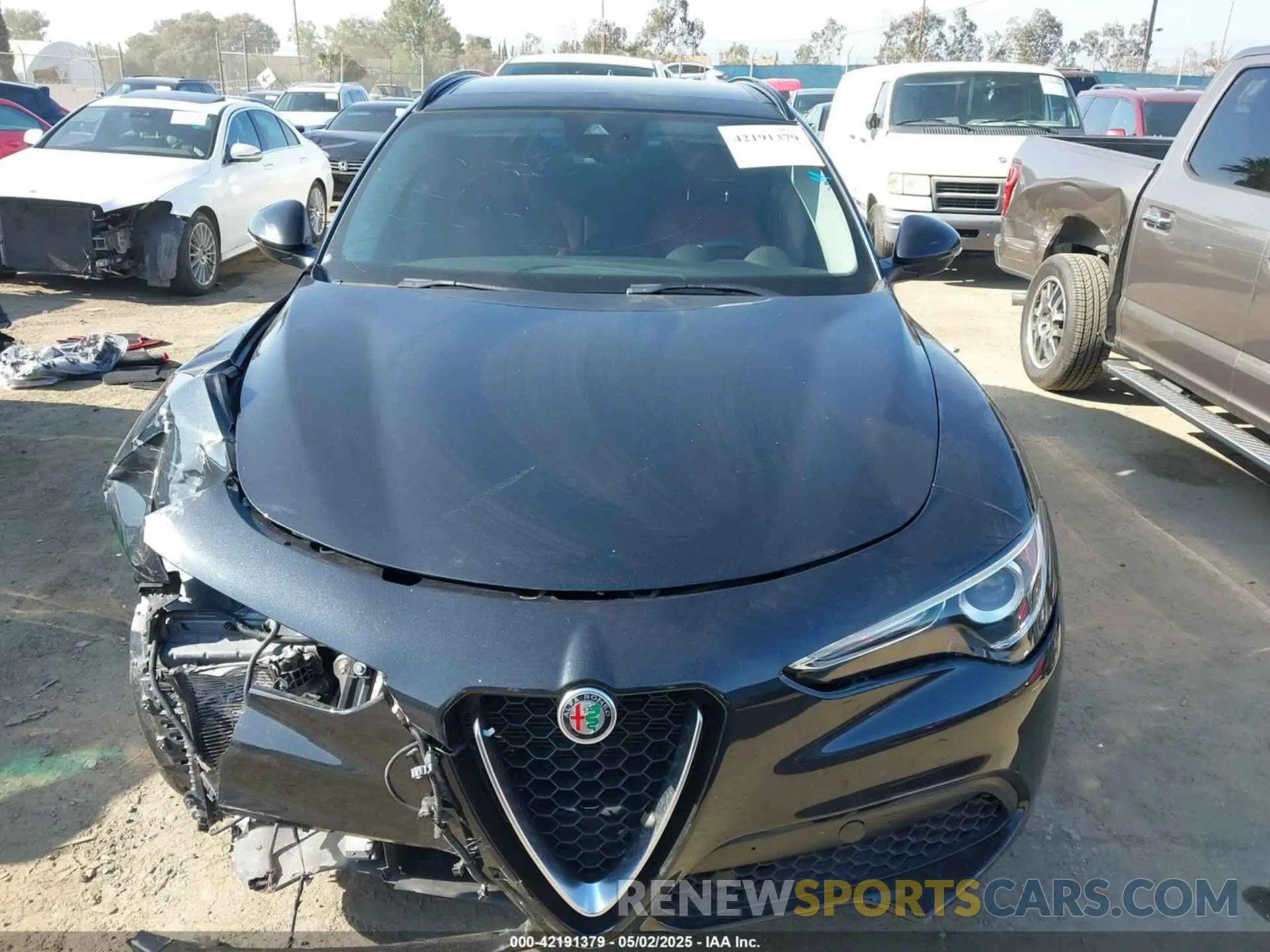 13 Photograph of a damaged car ZASPAJAN6K7C40084 ALFA ROMEO STELVIO 2019