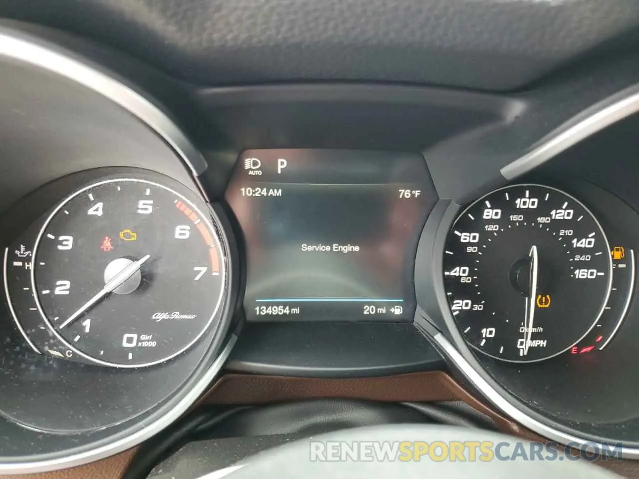 9 Photograph of a damaged car ZASPAJAN6K7C44751 ALFA ROMEO STELVIO 2019