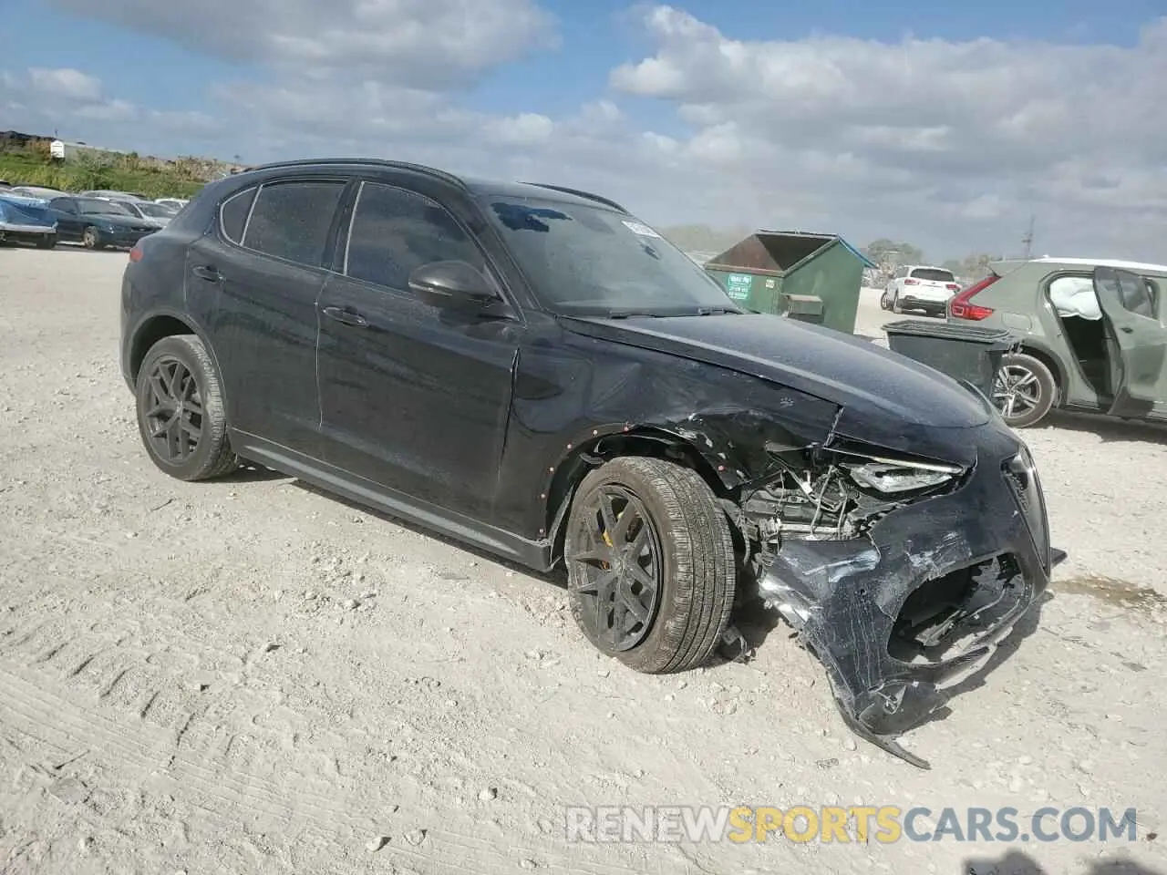 4 Photograph of a damaged car ZASPAJAN7K7C61221 ALFA ROMEO STELVIO 2019