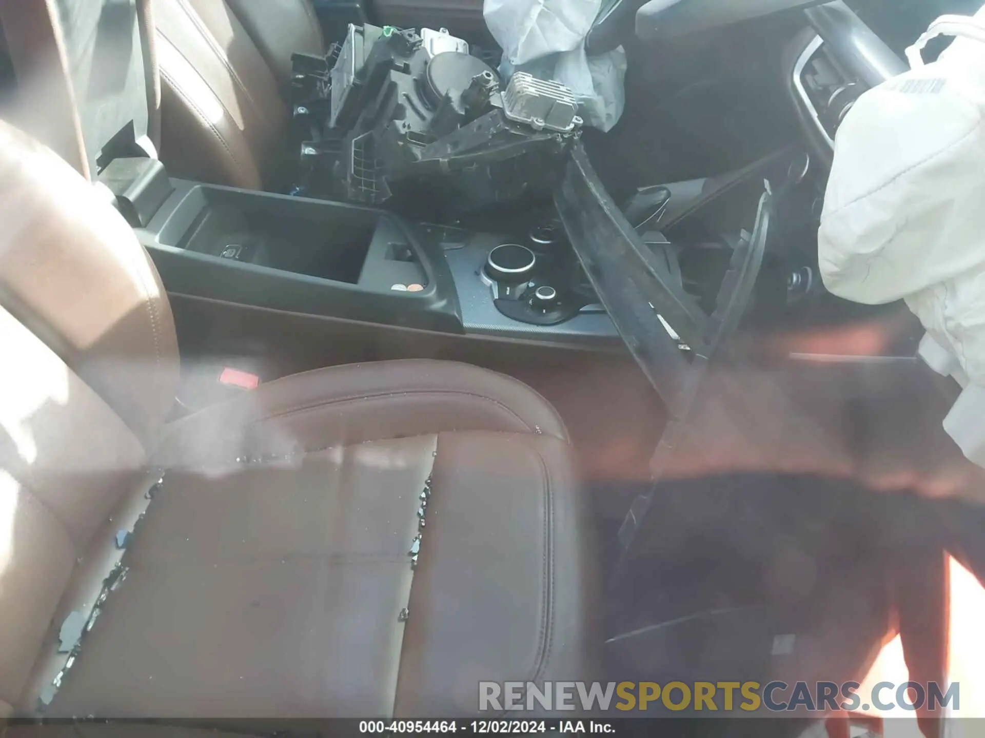 5 Photograph of a damaged car ZASPAKAN4K7C40834 ALFA ROMEO STELVIO 2019