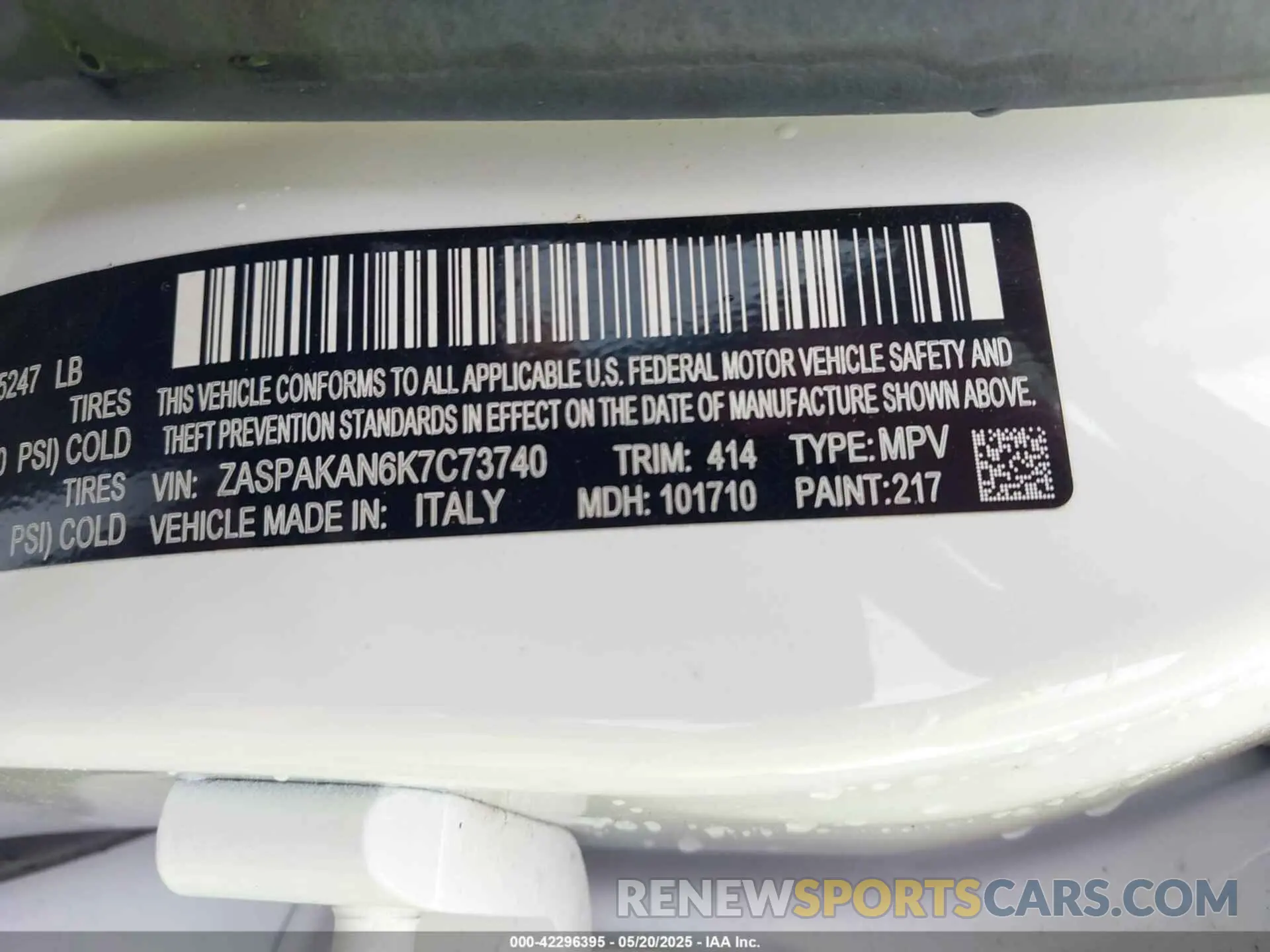 9 Photograph of a damaged car ZASPAKAN6K7C73740 ALFA ROMEO STELVIO 2019