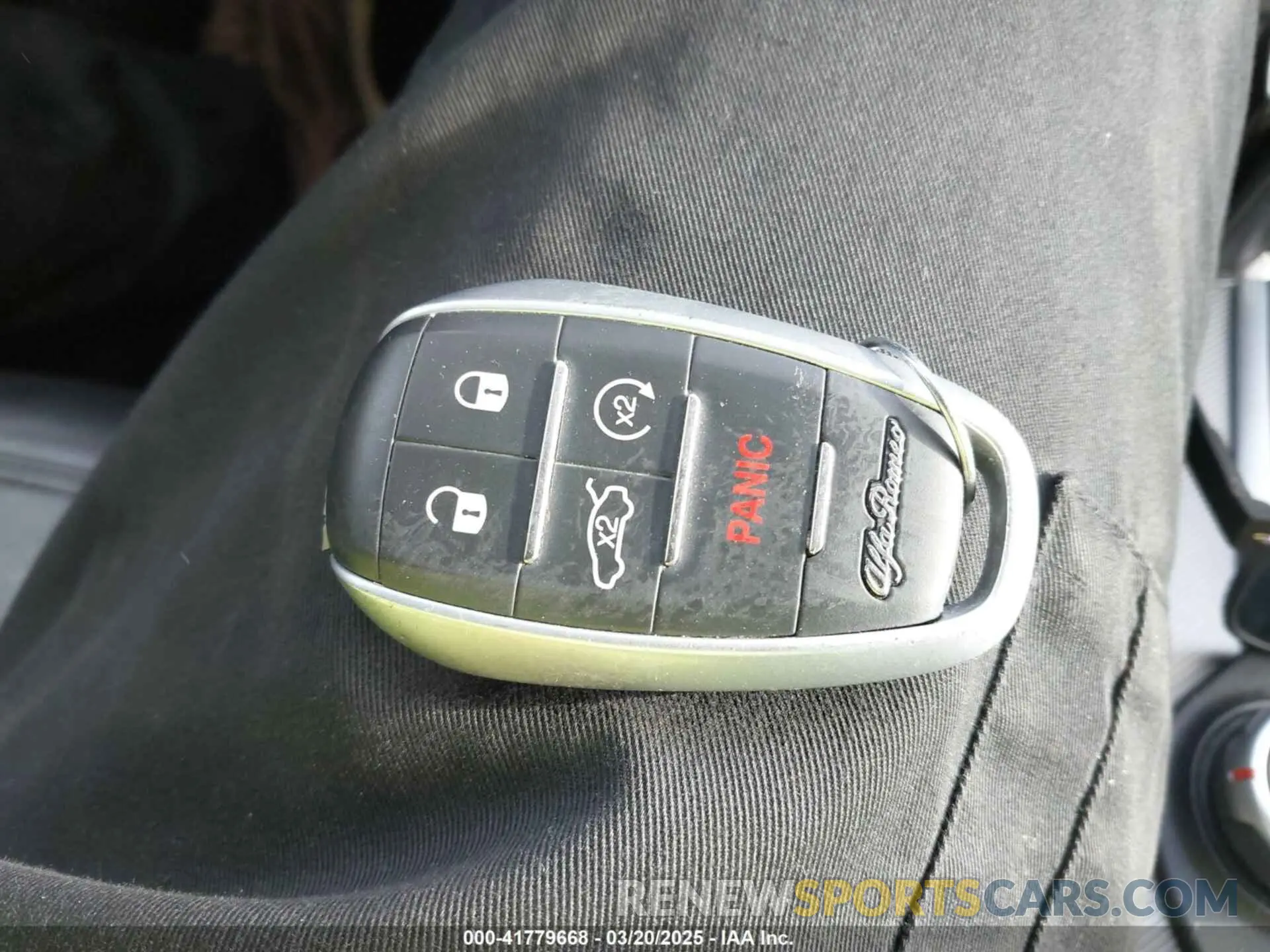11 Photograph of a damaged car ZASPAKAN7K7C30248 ALFA ROMEO STELVIO 2019
