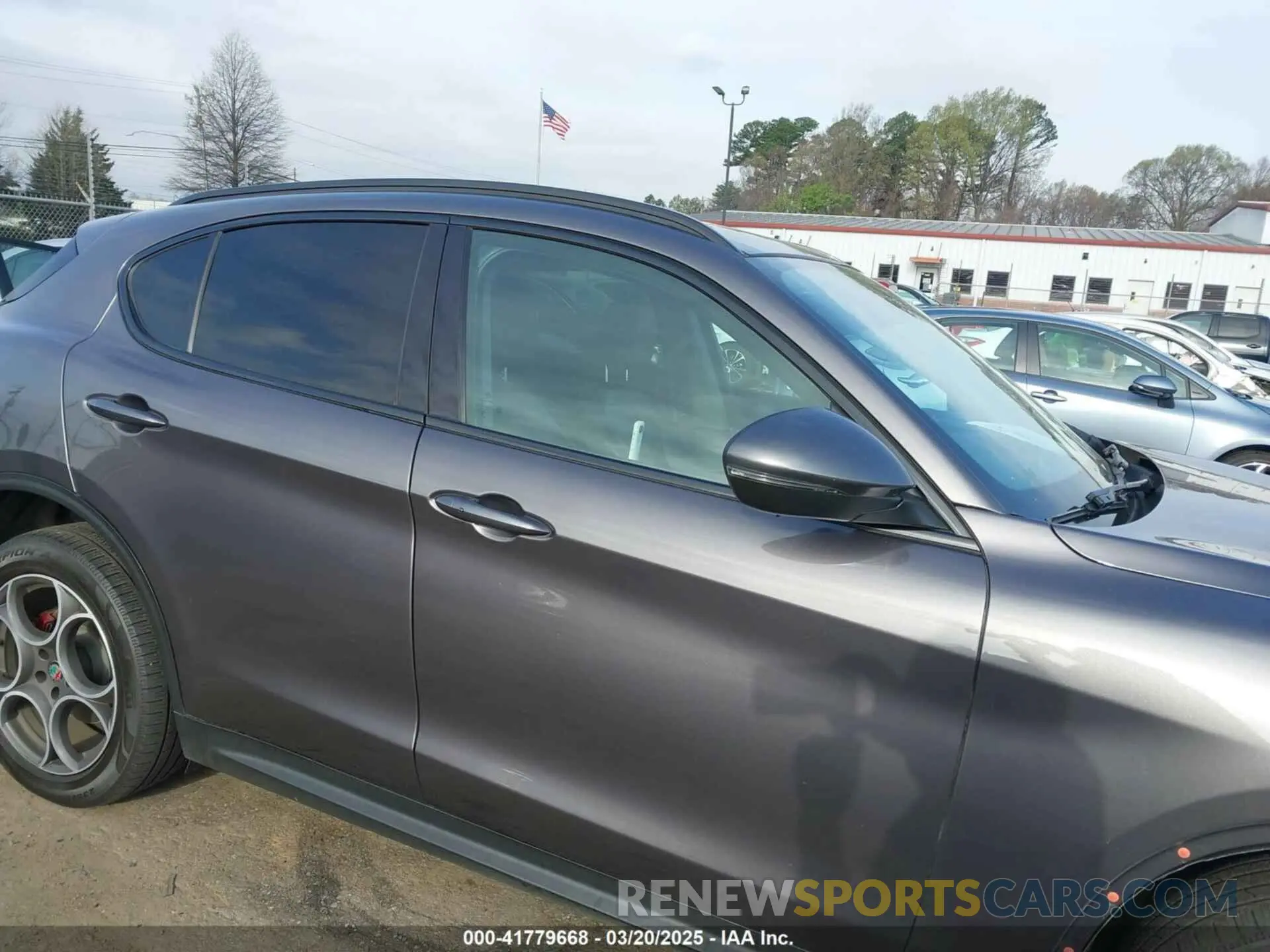 14 Photograph of a damaged car ZASPAKAN7K7C30248 ALFA ROMEO STELVIO 2019