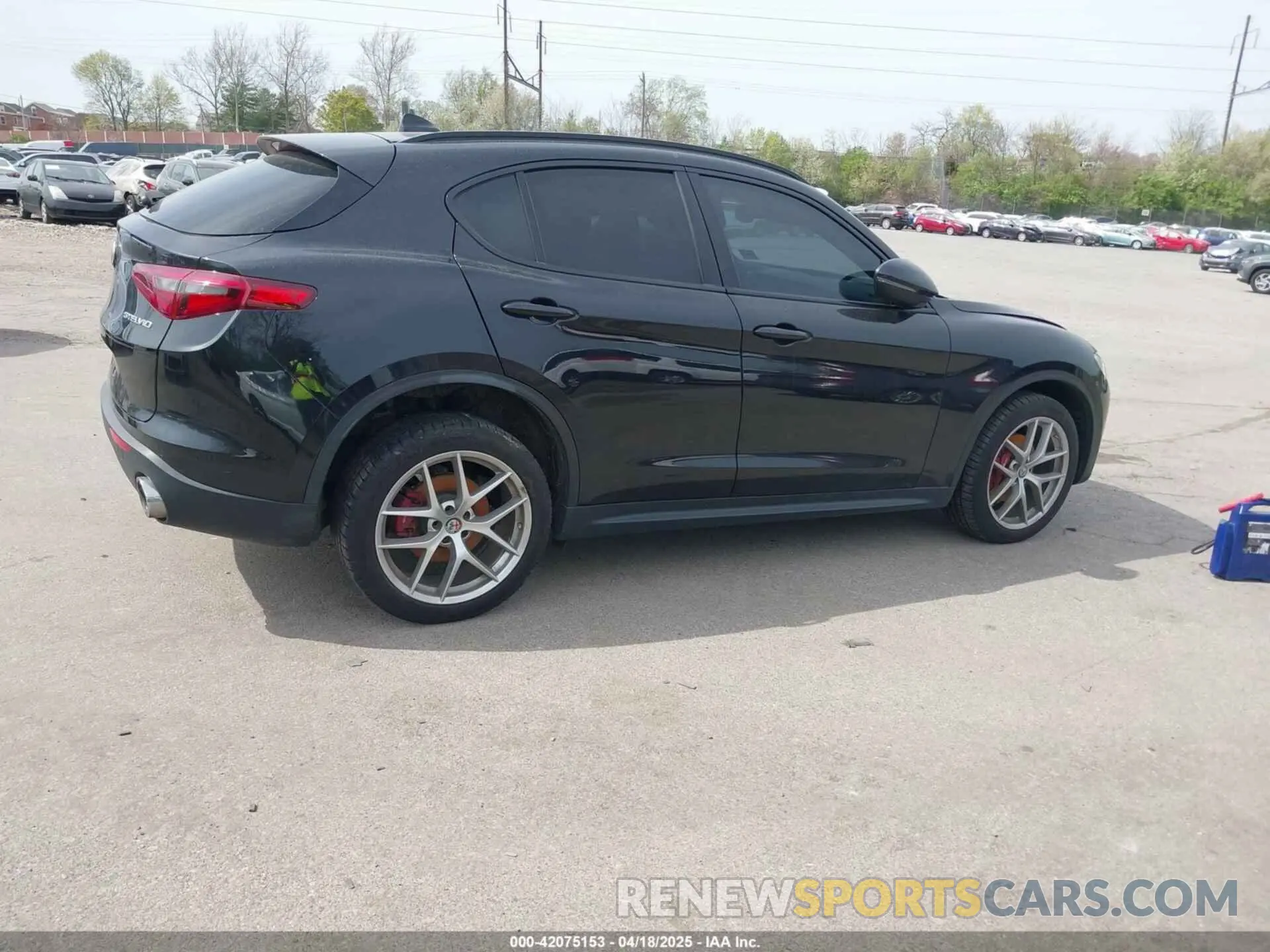 4 Photograph of a damaged car ZASPAKBN0K7C71772 ALFA ROMEO STELVIO 2019