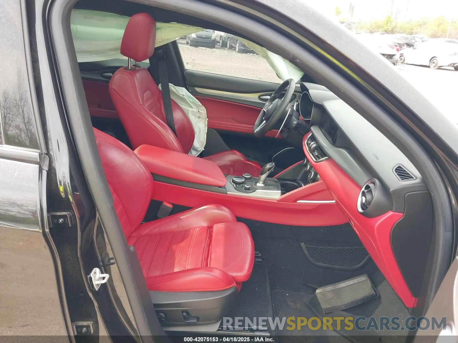 5 Photograph of a damaged car ZASPAKBN0K7C71772 ALFA ROMEO STELVIO 2019