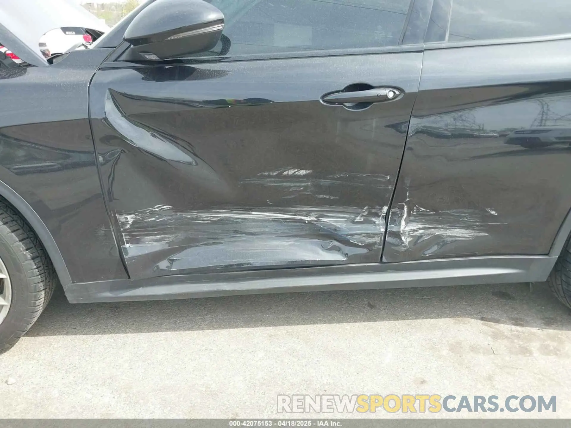 6 Photograph of a damaged car ZASPAKBN0K7C71772 ALFA ROMEO STELVIO 2019