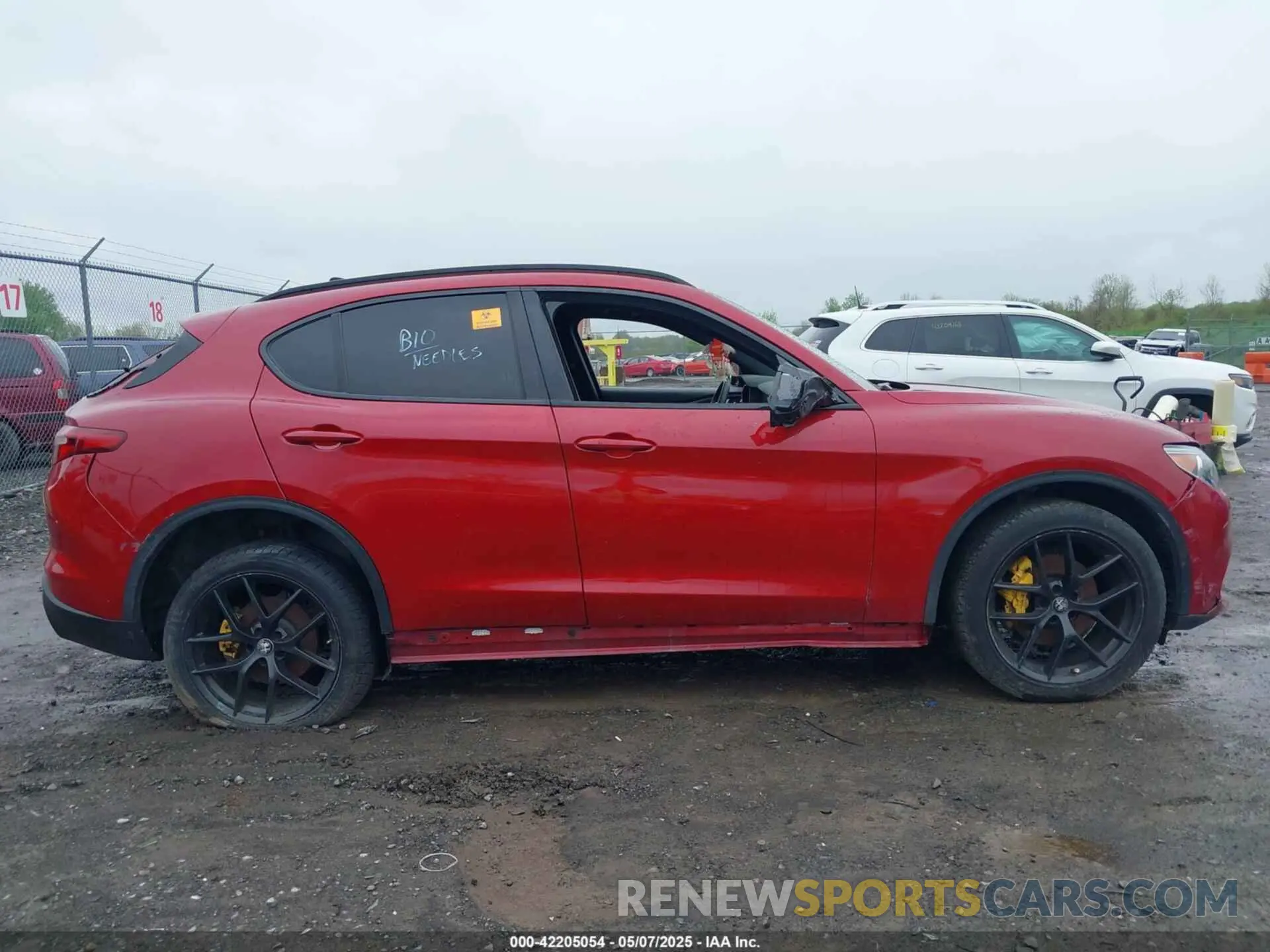 13 Photograph of a damaged car ZASPAKBN1K7C49148 ALFA ROMEO STELVIO 2019