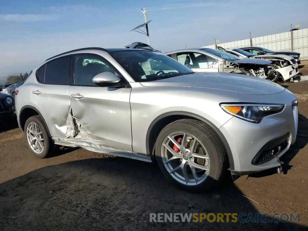 4 Photograph of a damaged car ZASPAKBN2K7C40054 ALFA ROMEO STELVIO 2019