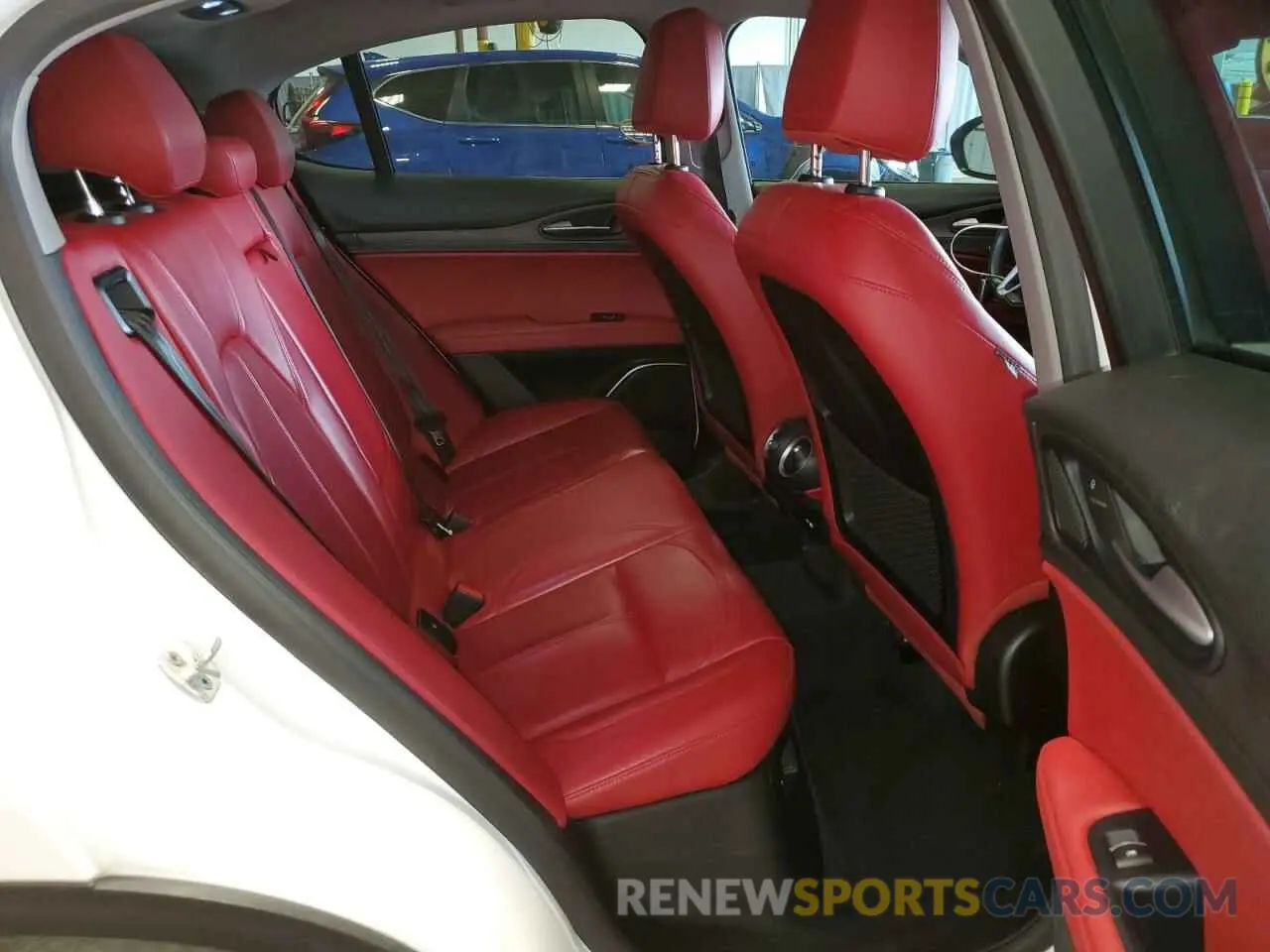 10 Photograph of a damaged car ZASPAKBN2K7C43312 ALFA ROMEO STELVIO 2019