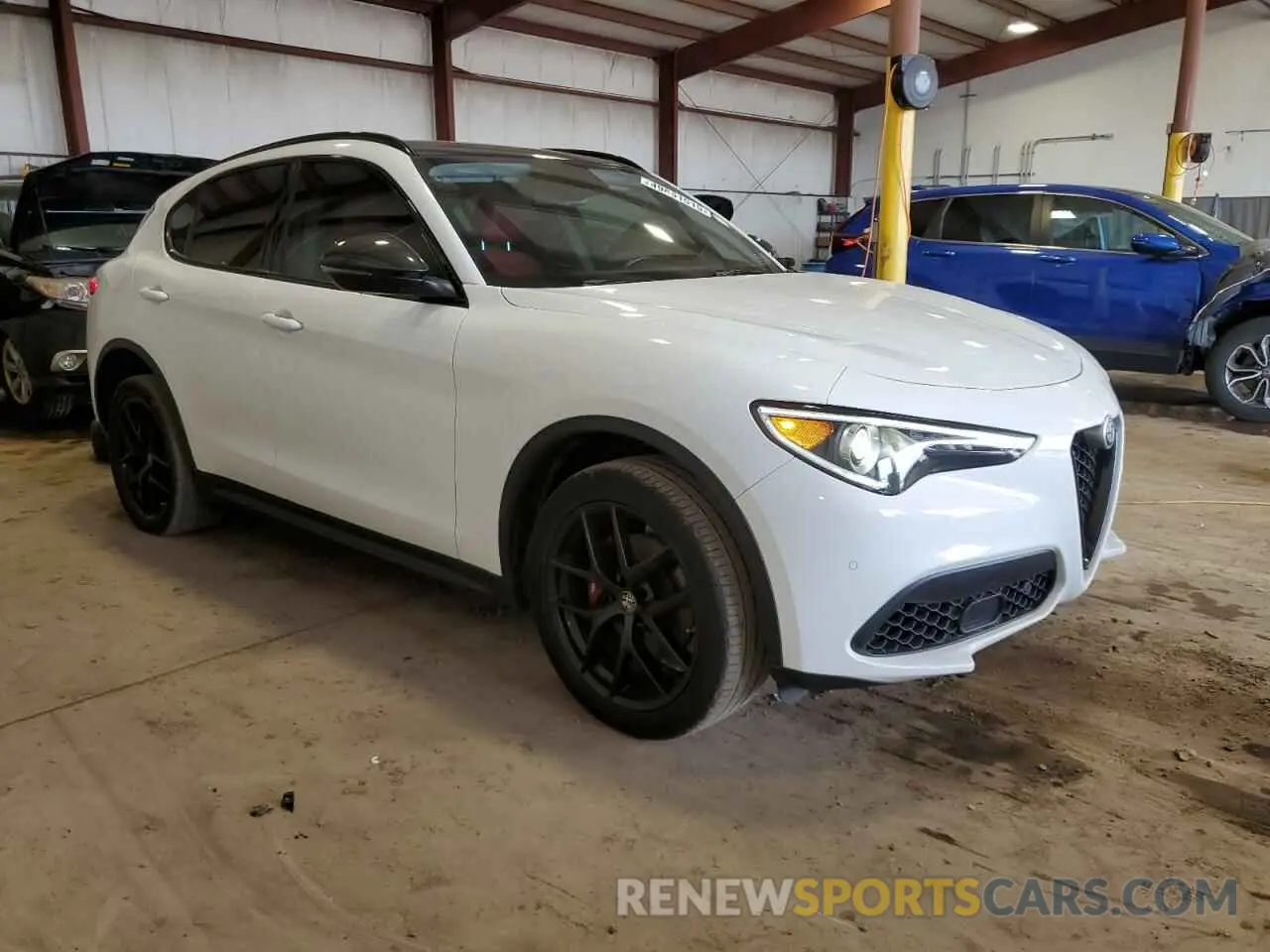 4 Photograph of a damaged car ZASPAKBN2K7C43312 ALFA ROMEO STELVIO 2019