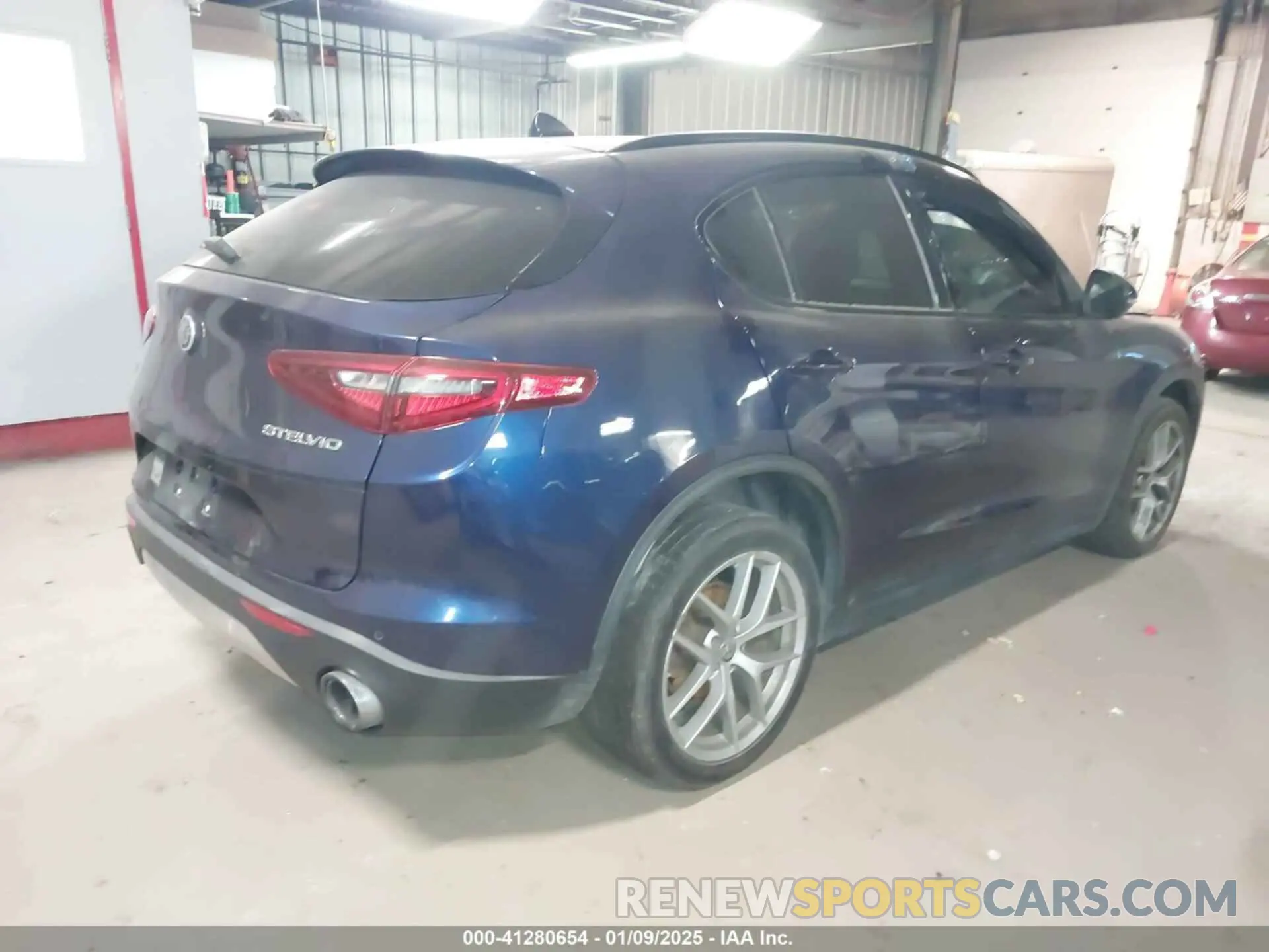 4 Photograph of a damaged car ZASPAKBN4K7C31744 ALFA ROMEO STELVIO 2019