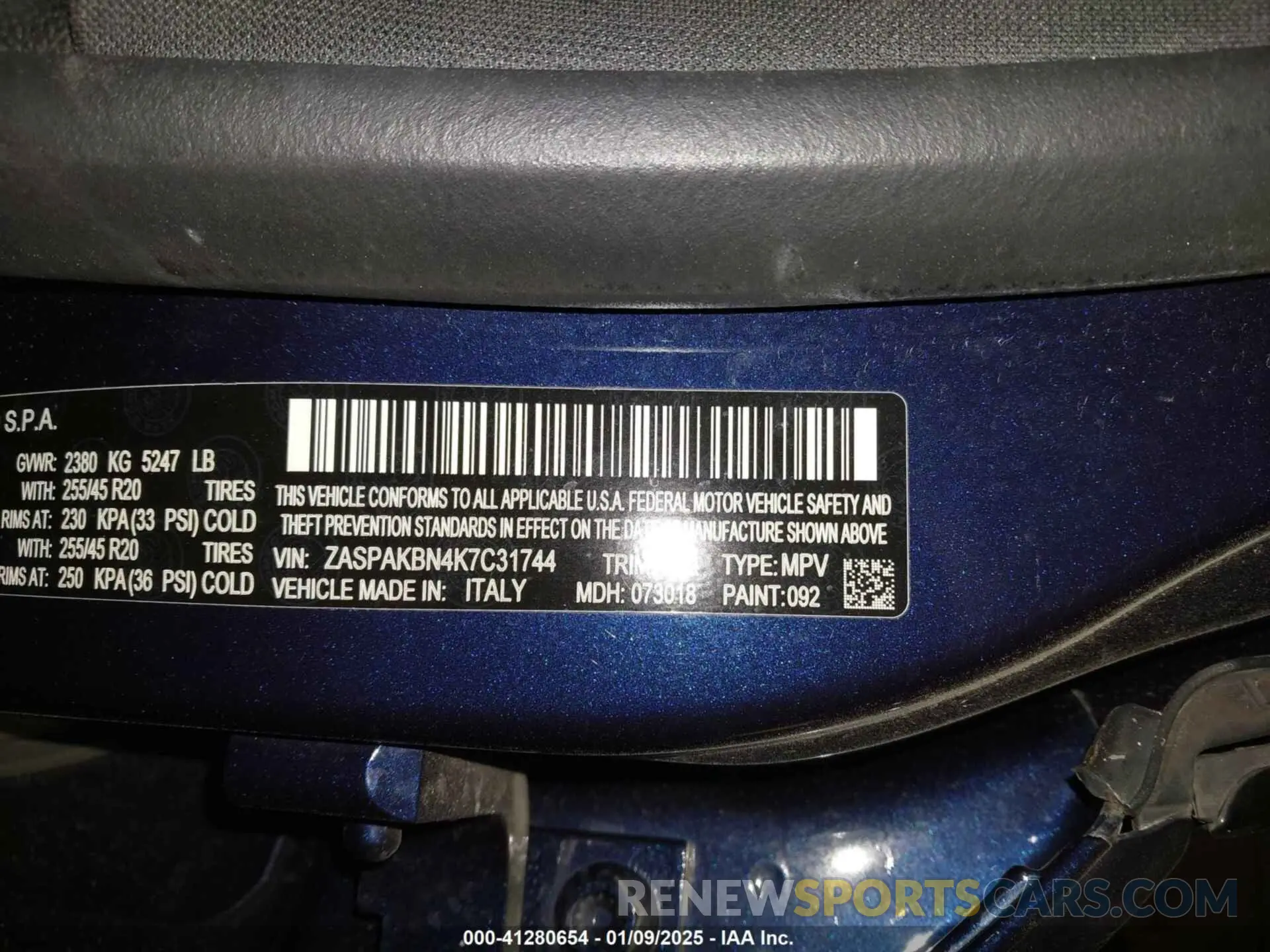 9 Photograph of a damaged car ZASPAKBN4K7C31744 ALFA ROMEO STELVIO 2019