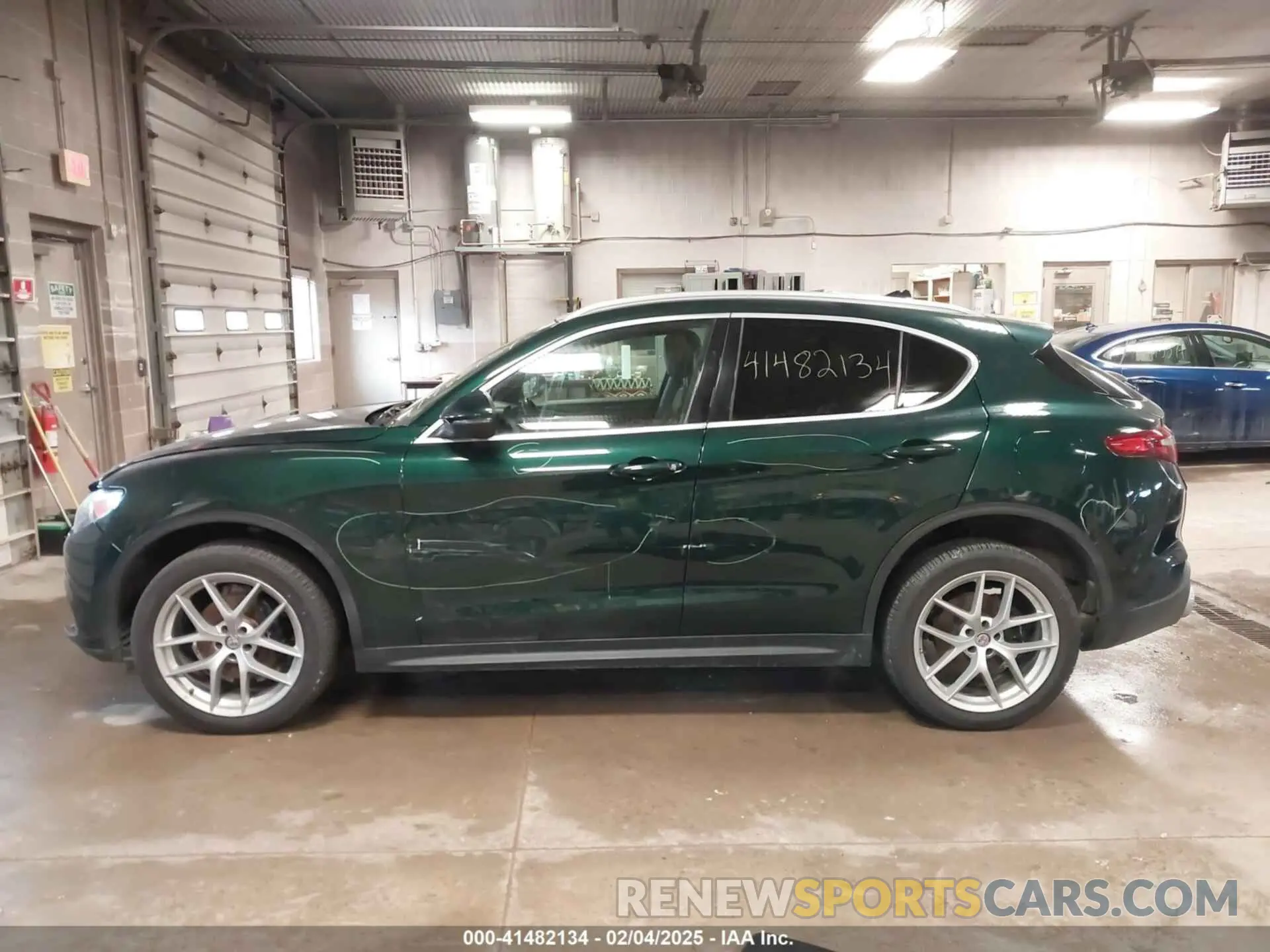 14 Photograph of a damaged car ZASPAKBN8K7C34596 ALFA ROMEO STELVIO 2019
