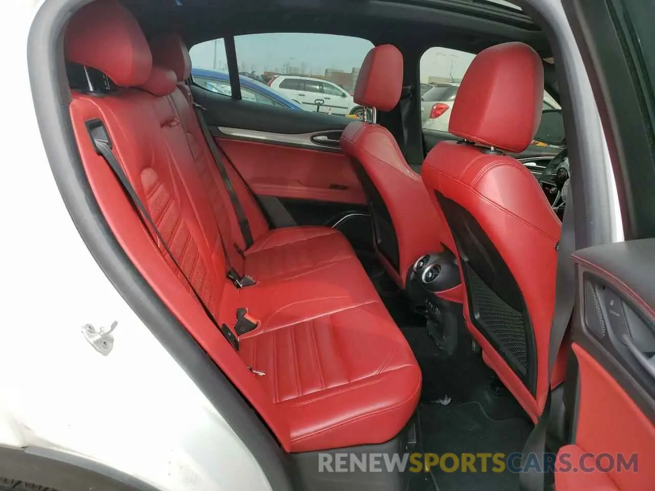 11 Photograph of a damaged car ZASPAKBN8K7C49339 ALFA ROMEO STELVIO 2019