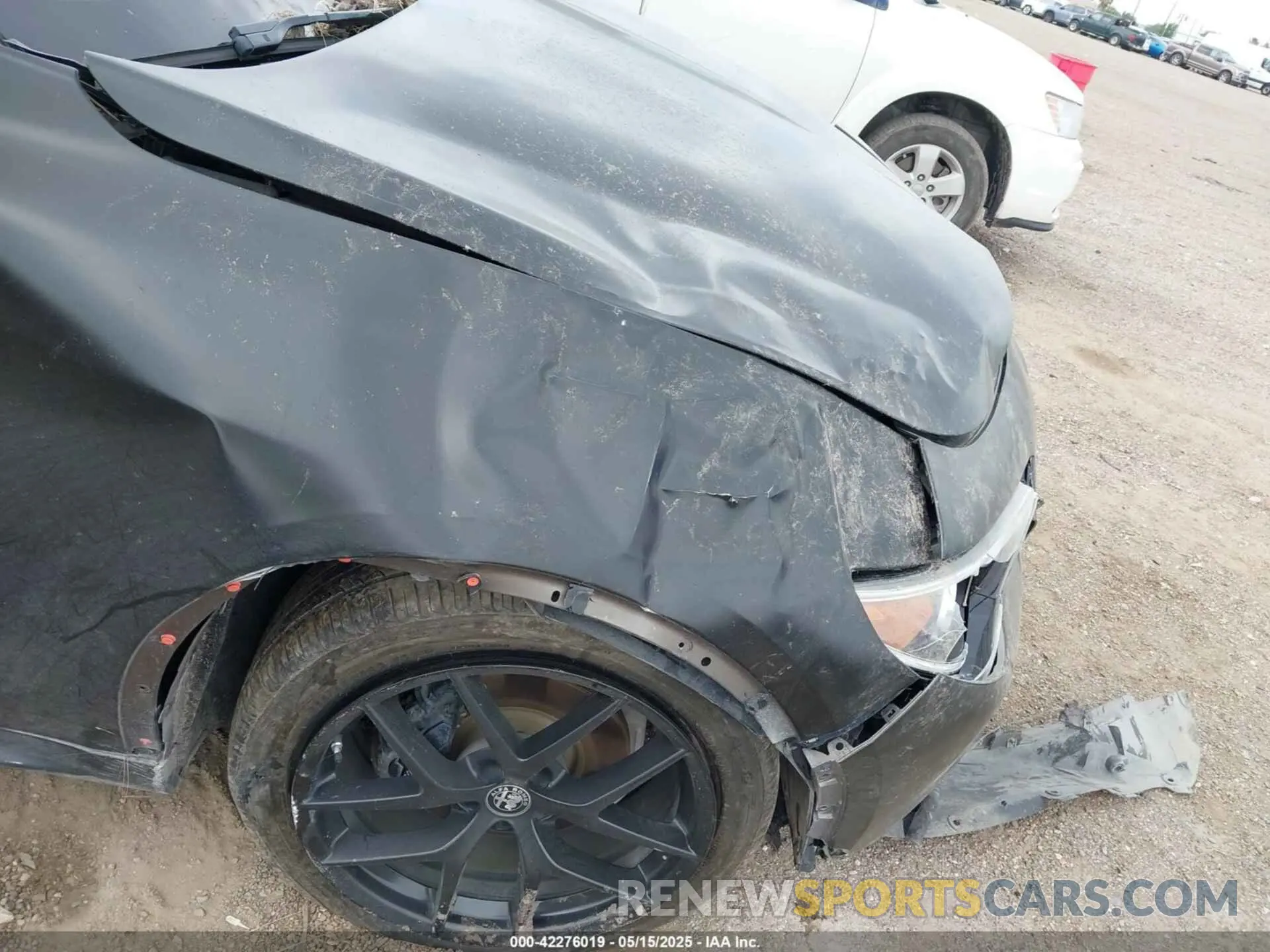 6 Photograph of a damaged car ZASPAKBN9K7C51133 ALFA ROMEO STELVIO 2019