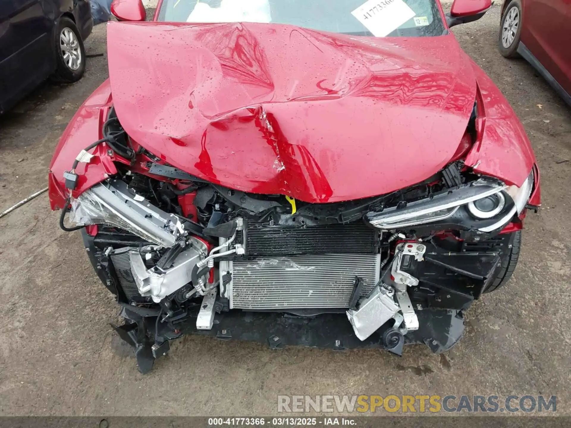 10 Photograph of a damaged car ZASPAKBNXK7C31621 ALFA ROMEO STELVIO 2019