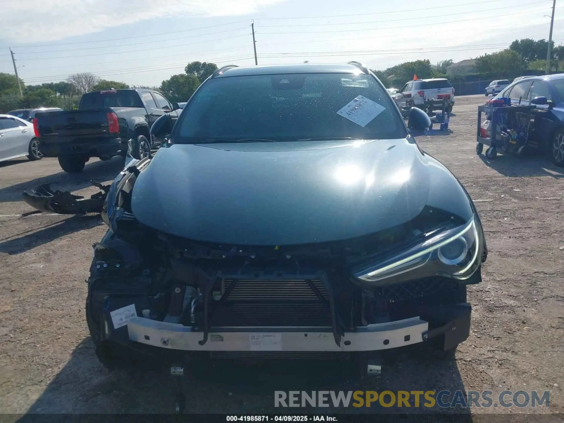 13 Photograph of a damaged car ZASPAJAN2L7C83550 ALFA ROMEO STELVIO 2020
