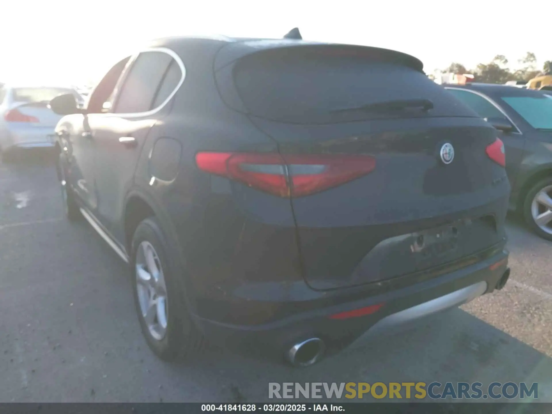3 Photograph of a damaged car ZASPAJAN2L7C87596 ALFA ROMEO STELVIO 2020