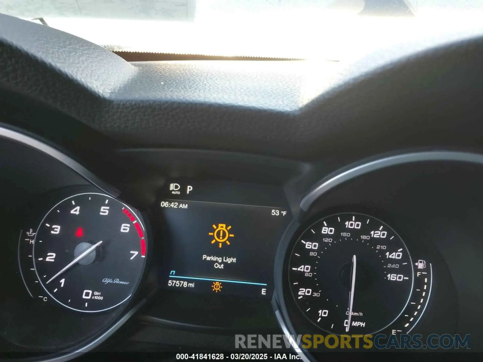 7 Photograph of a damaged car ZASPAJAN2L7C87596 ALFA ROMEO STELVIO 2020