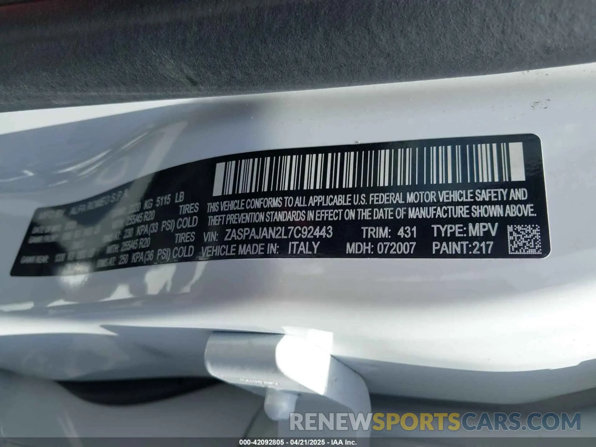 9 Photograph of a damaged car ZASPAJAN2L7C92443 ALFA ROMEO STELVIO 2020