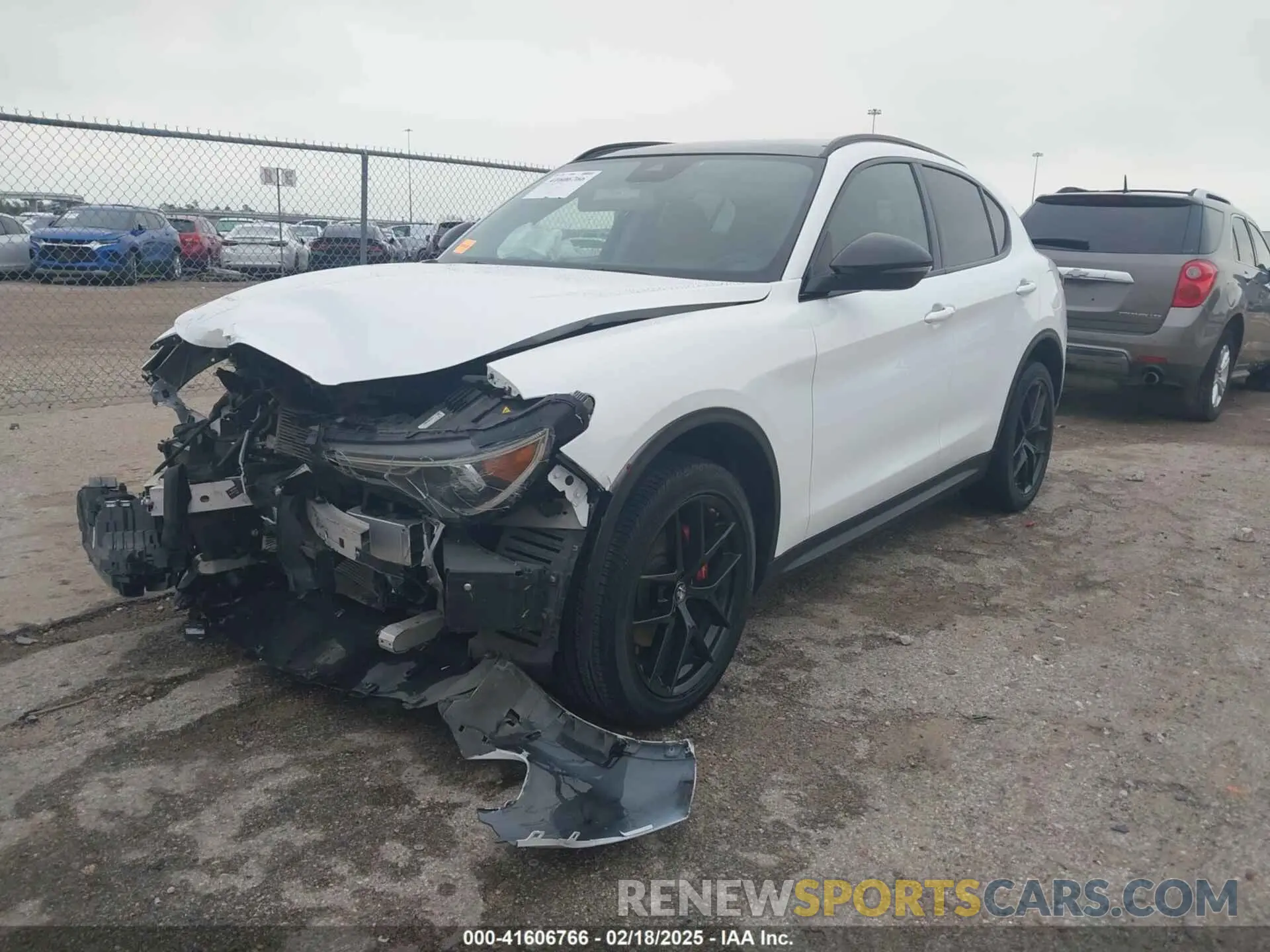 2 Photograph of a damaged car ZASPAJAN3L7C94007 ALFA ROMEO STELVIO 2020