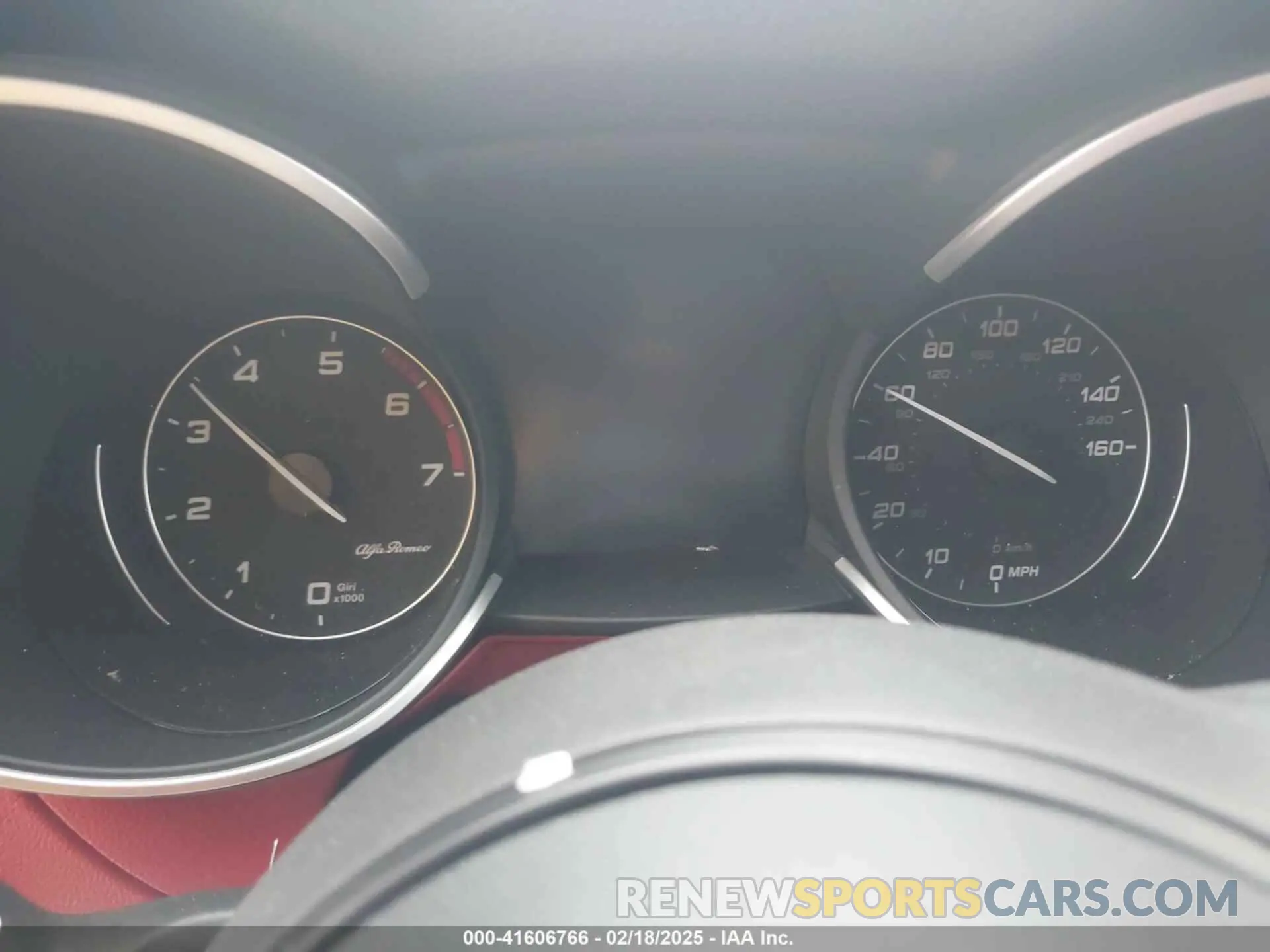 7 Photograph of a damaged car ZASPAJAN3L7C94007 ALFA ROMEO STELVIO 2020