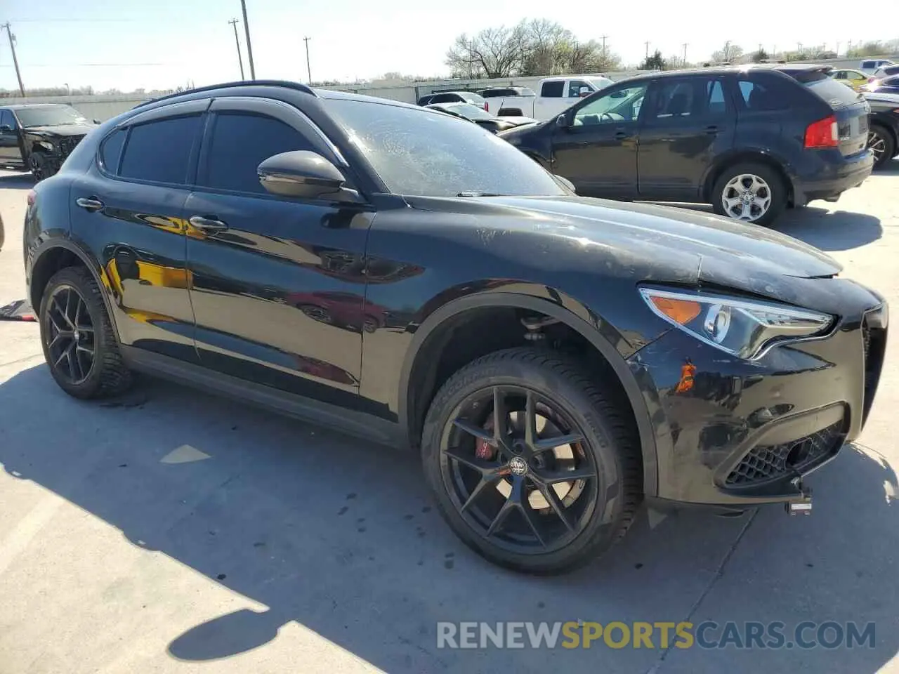 4 Photograph of a damaged car ZASPAJAN4L7C92153 ALFA ROMEO STELVIO 2020