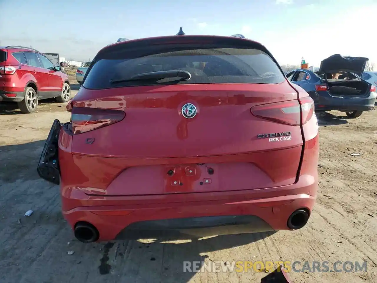 6 Photograph of a damaged car ZASPAKAN7L7C96011 ALFA ROMEO STELVIO 2020