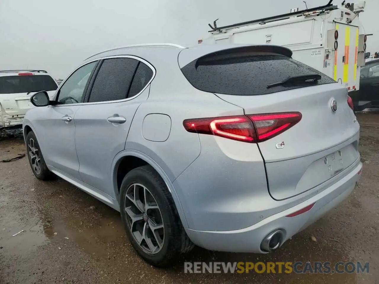 2 Photograph of a damaged car ZASPAKBN2L7C91524 ALFA ROMEO STELVIO 2020