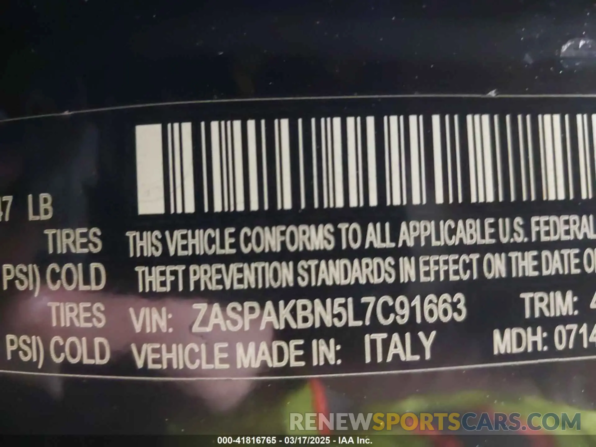 9 Photograph of a damaged car ZASPAKBN5L7C91663 ALFA ROMEO STELVIO 2020