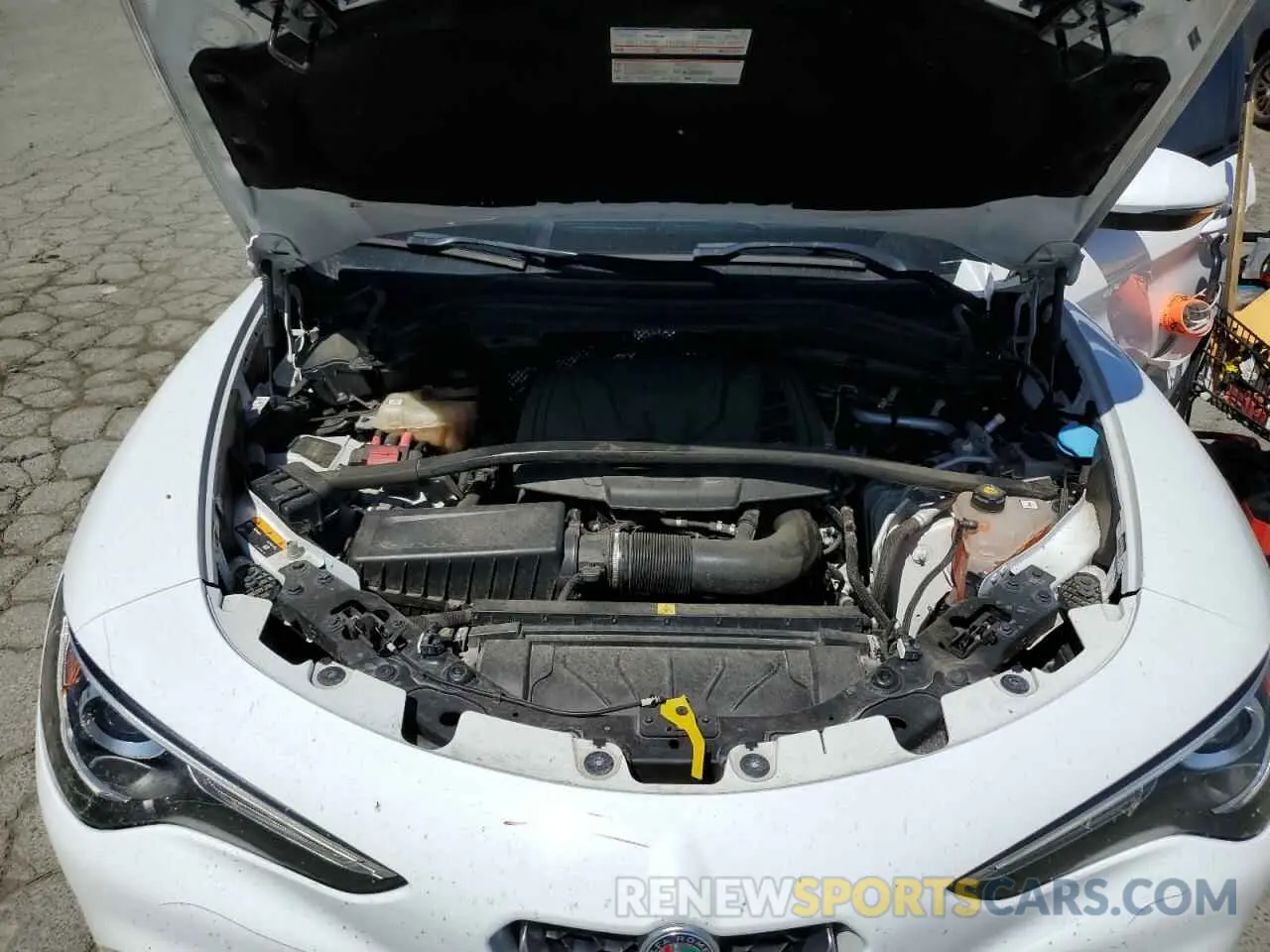 12 Photograph of a damaged car ZASPAKBN6L7C75472 ALFA ROMEO STELVIO 2020